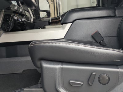 2022 Ford F-350 Lariat Super Duty