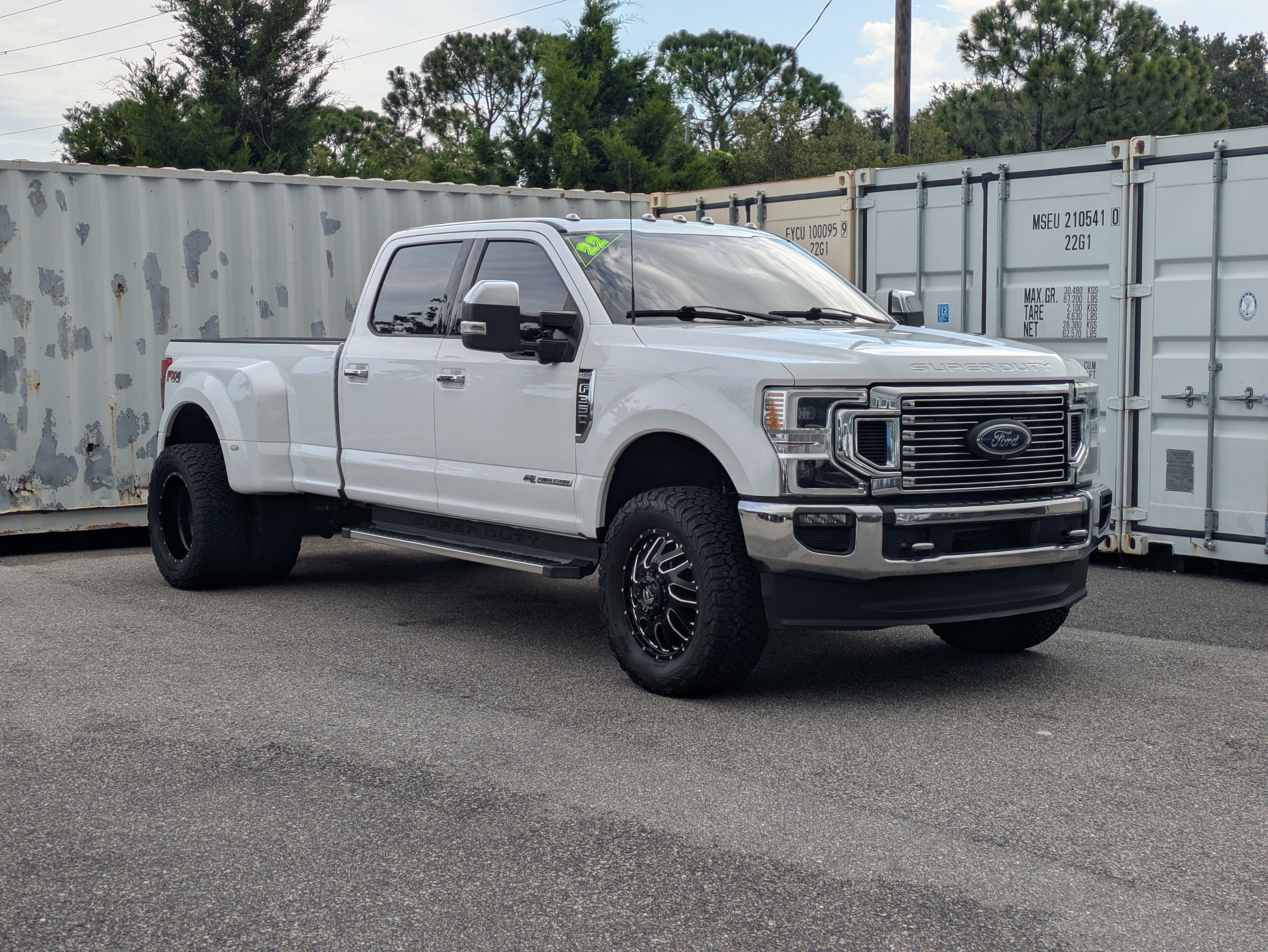 2022 Ford F-350 Lariat Super Duty