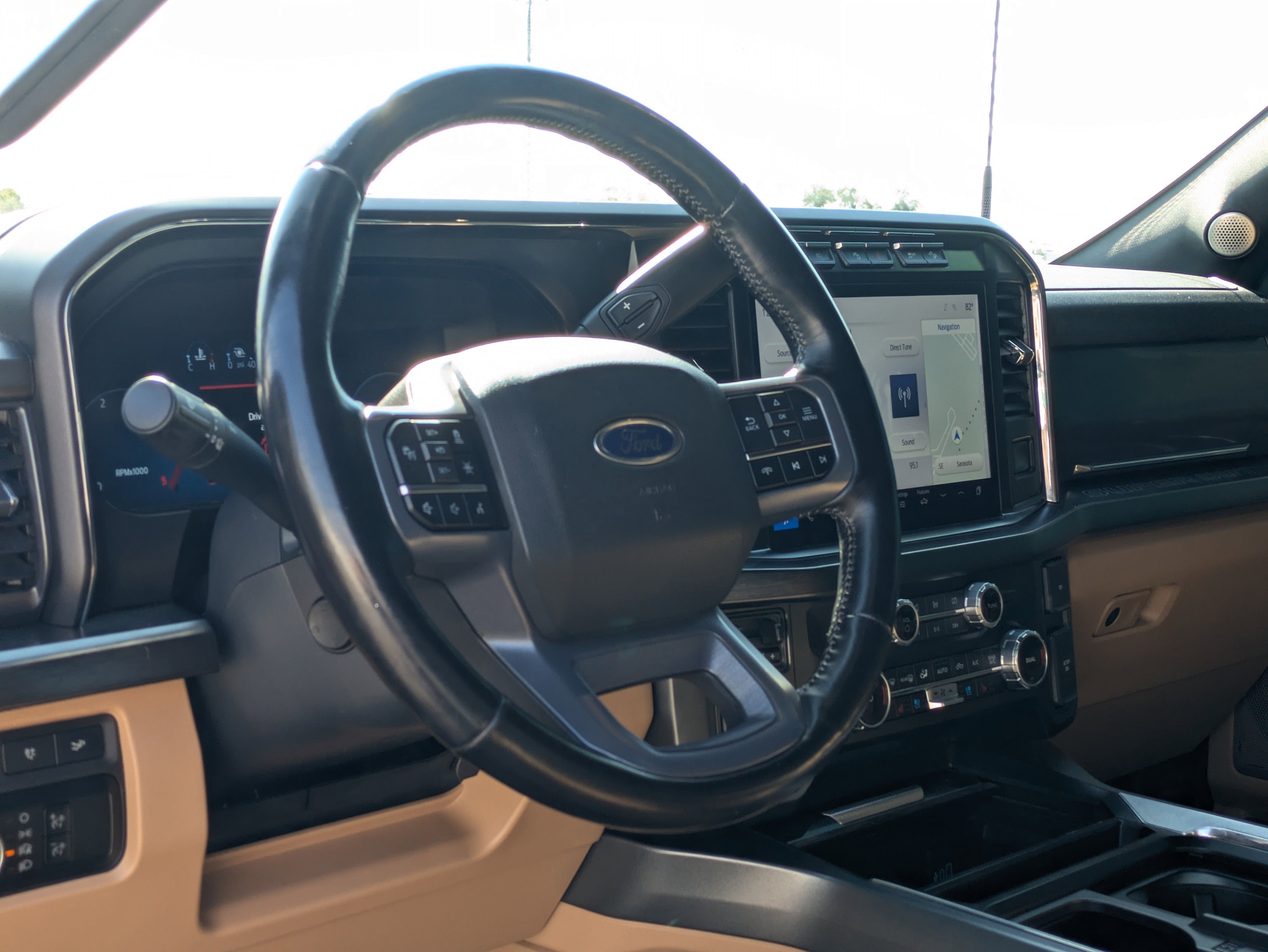 2023 Ford F-450 Lariat DRW