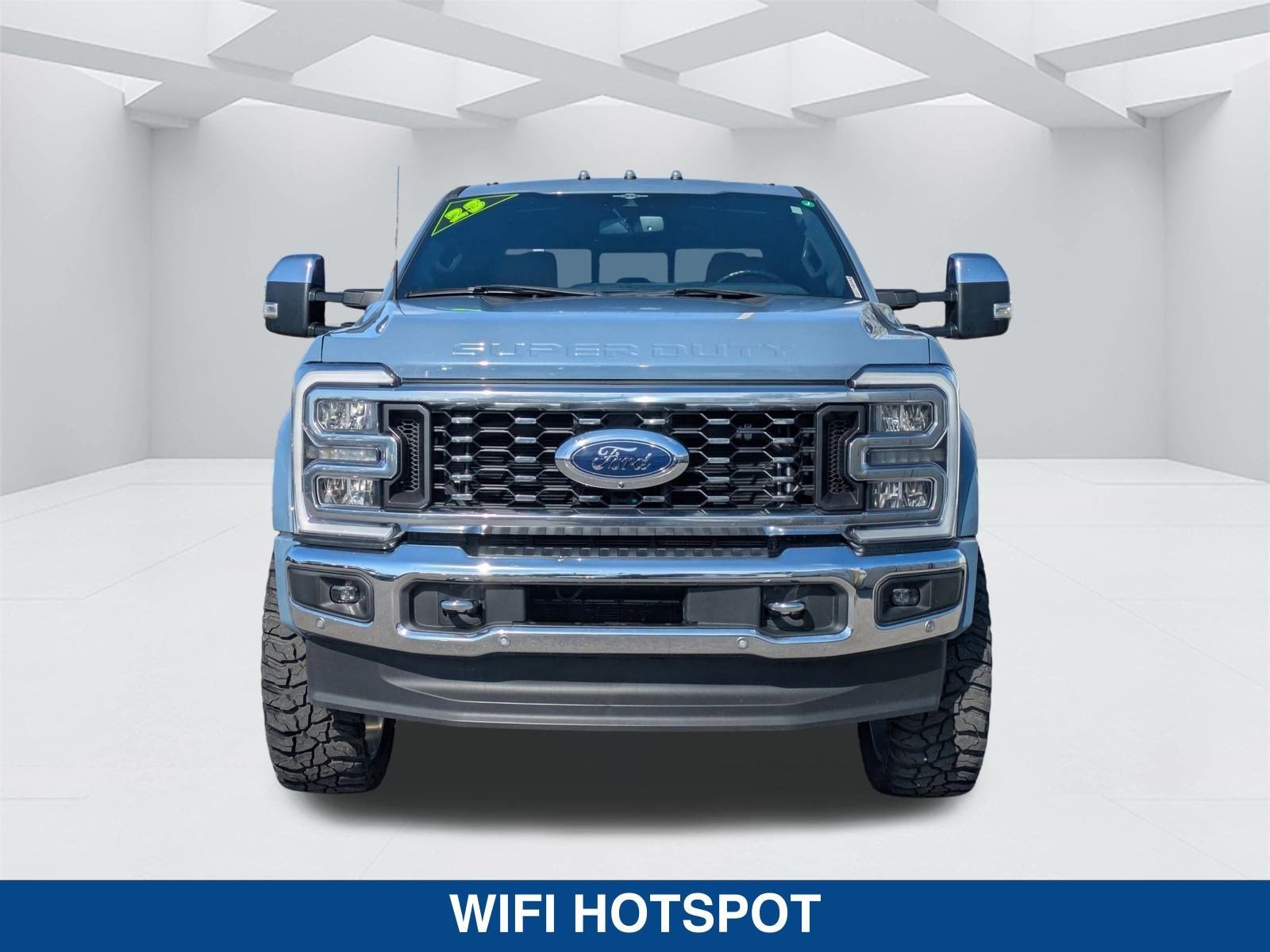 2023 Ford F-450 Lariat DRW