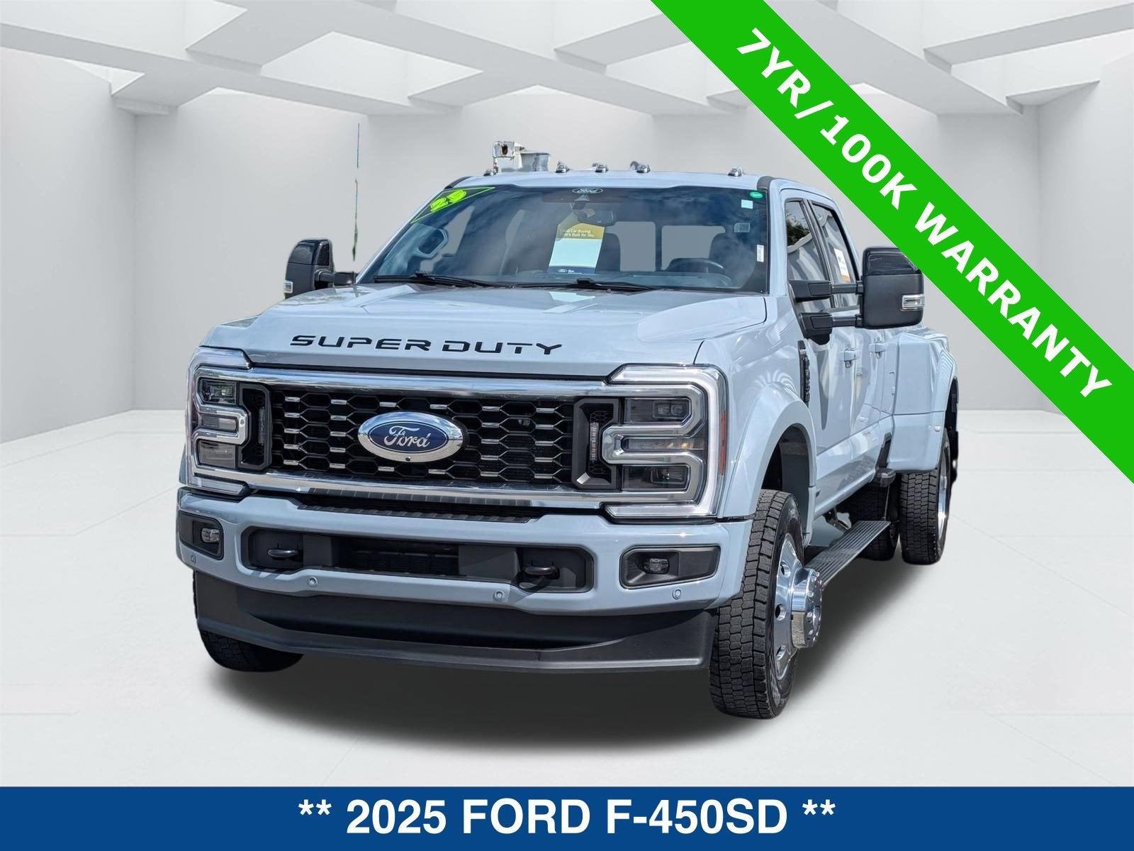 2025 Ford F-450 Platinum DRW