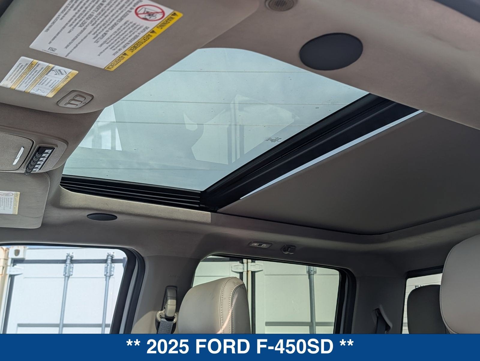 2025 Ford F-450 Platinum DRW