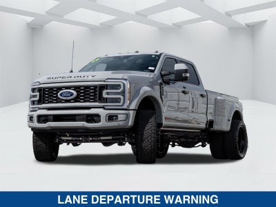 2025 Ford F-450 Platinum DRW