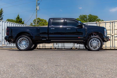 2023 Ford F-450 Platinum DRW