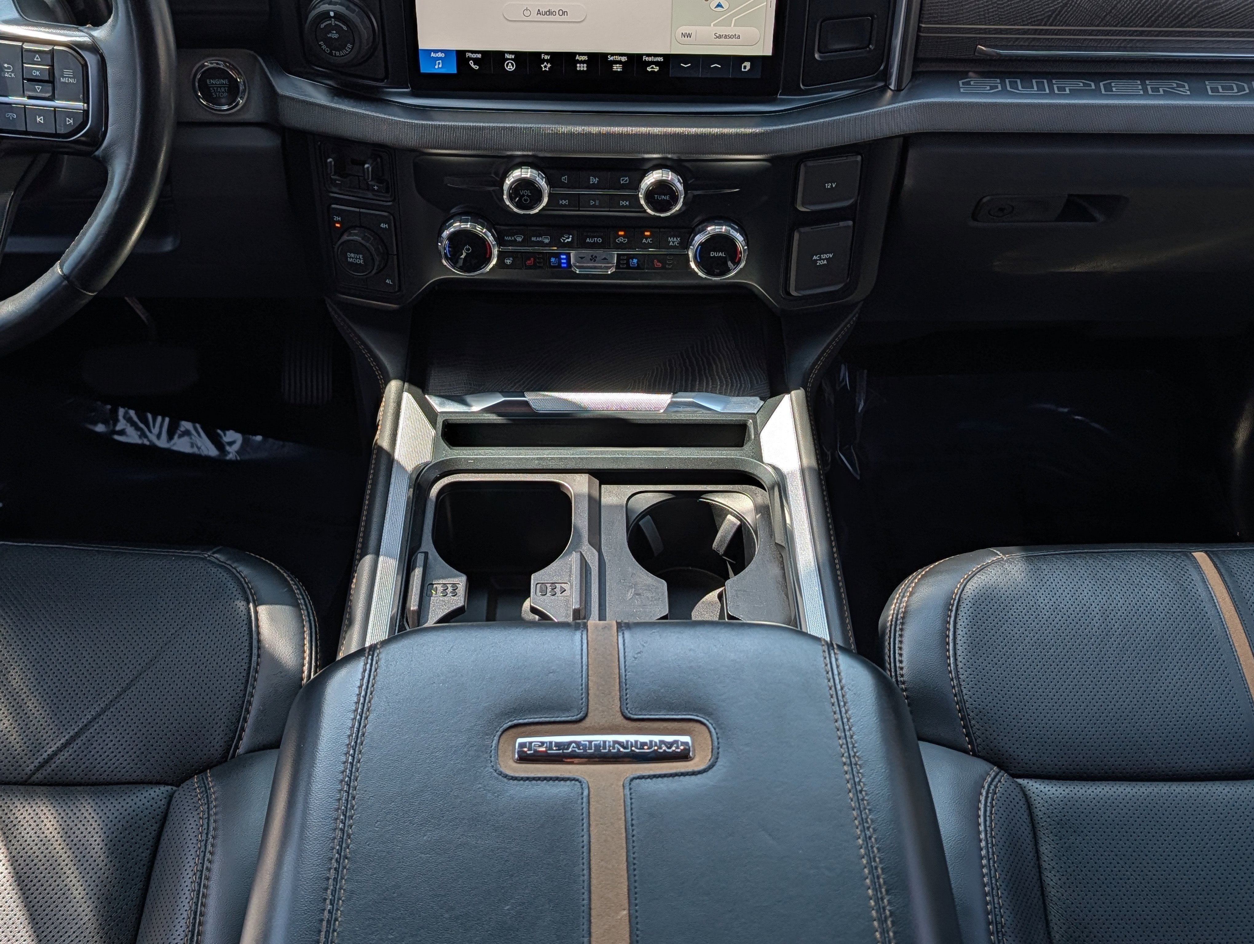 2023 Ford F-450 Platinum DRW