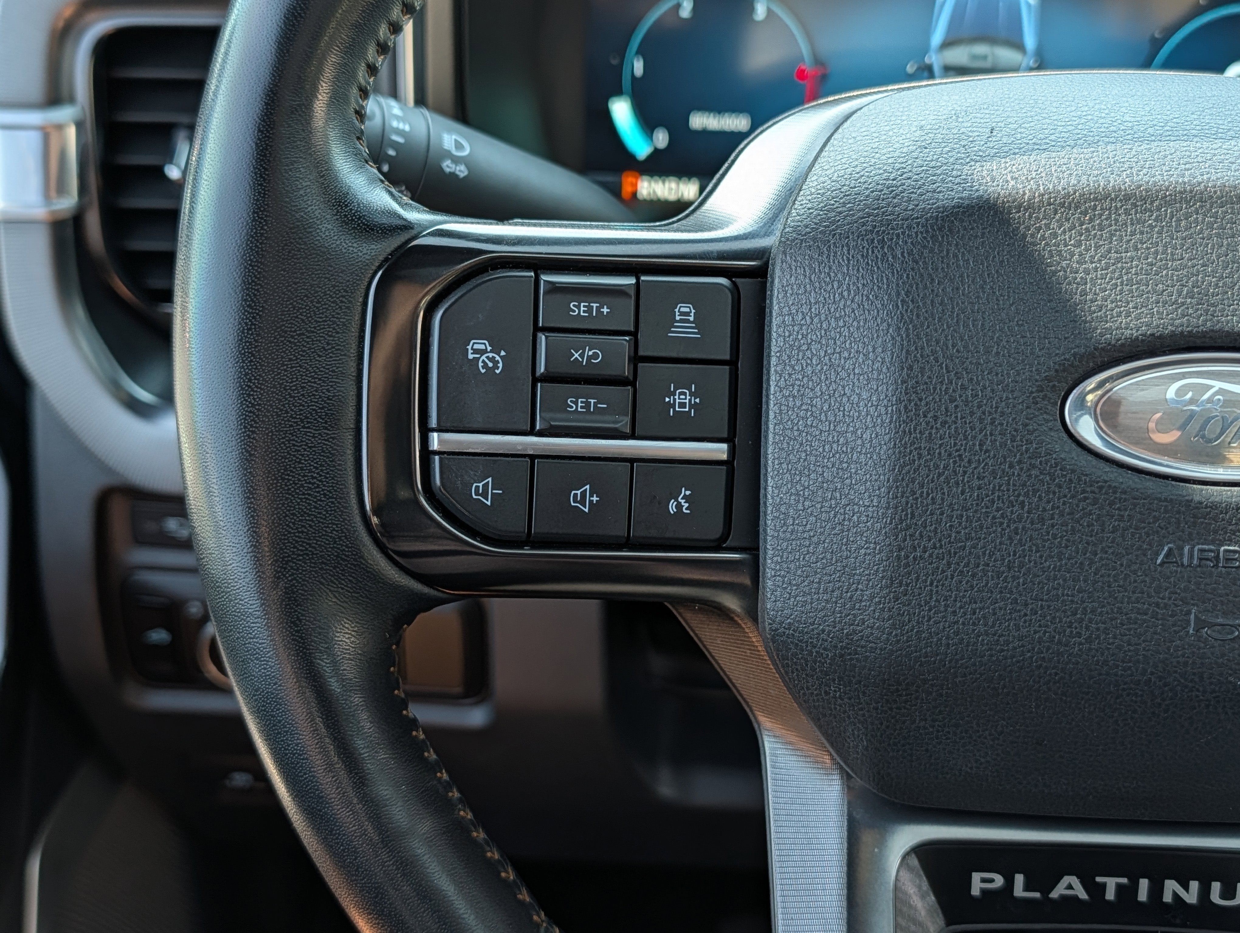 2023 Ford F-450 Platinum DRW