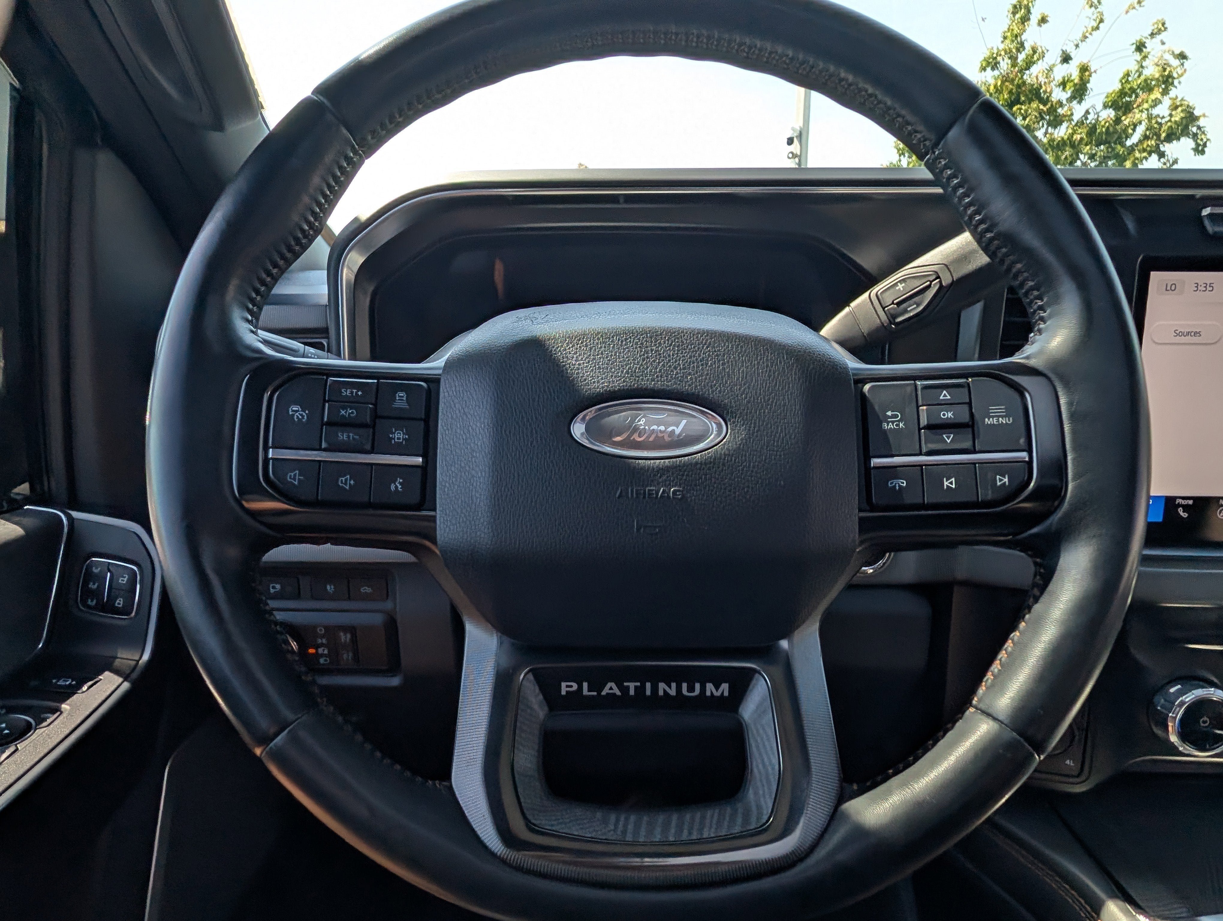 2023 Ford F-450 Platinum DRW