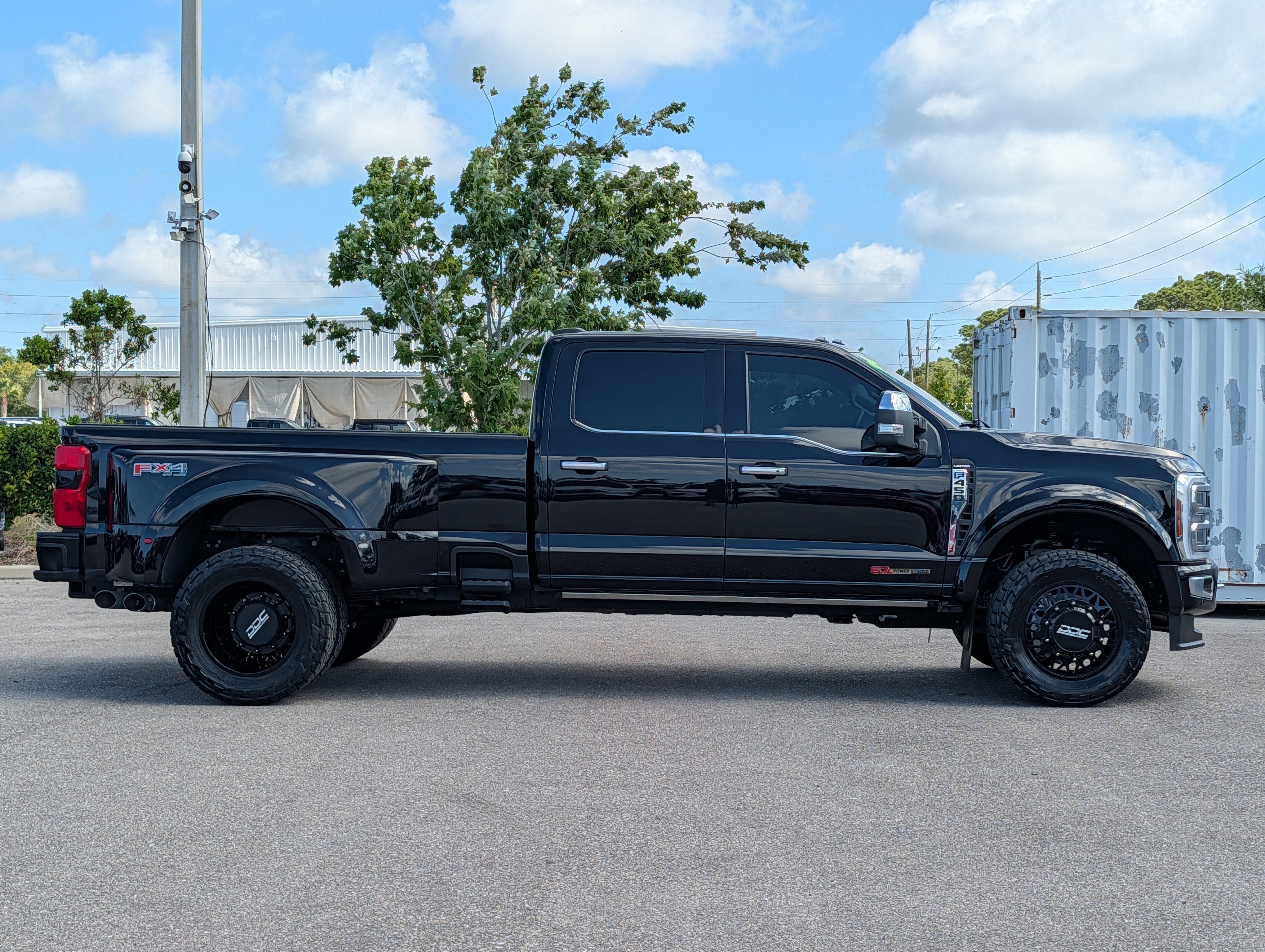 2024 Ford F-450 LIMITED