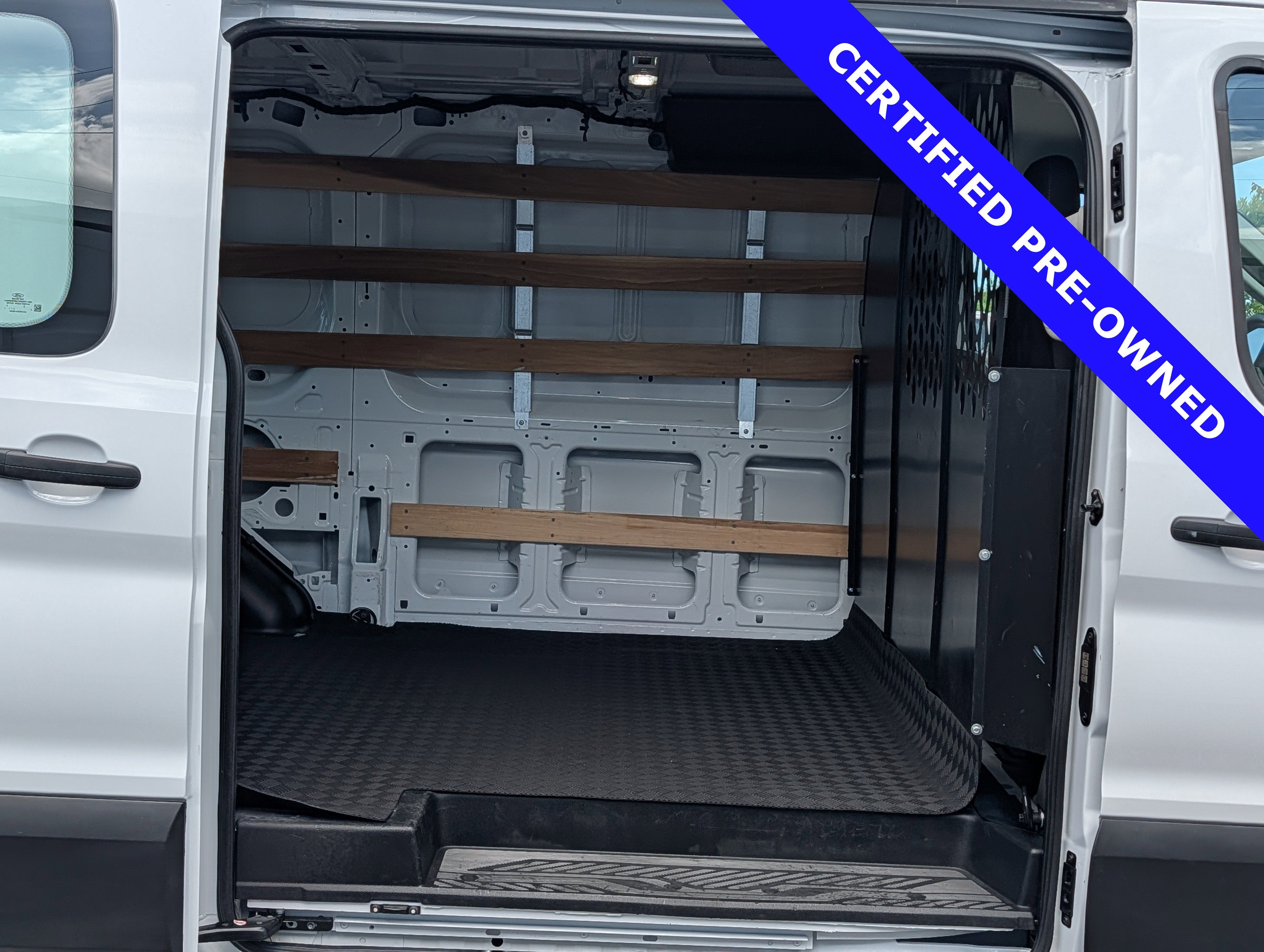 2025 Ford Transit-250 Base
