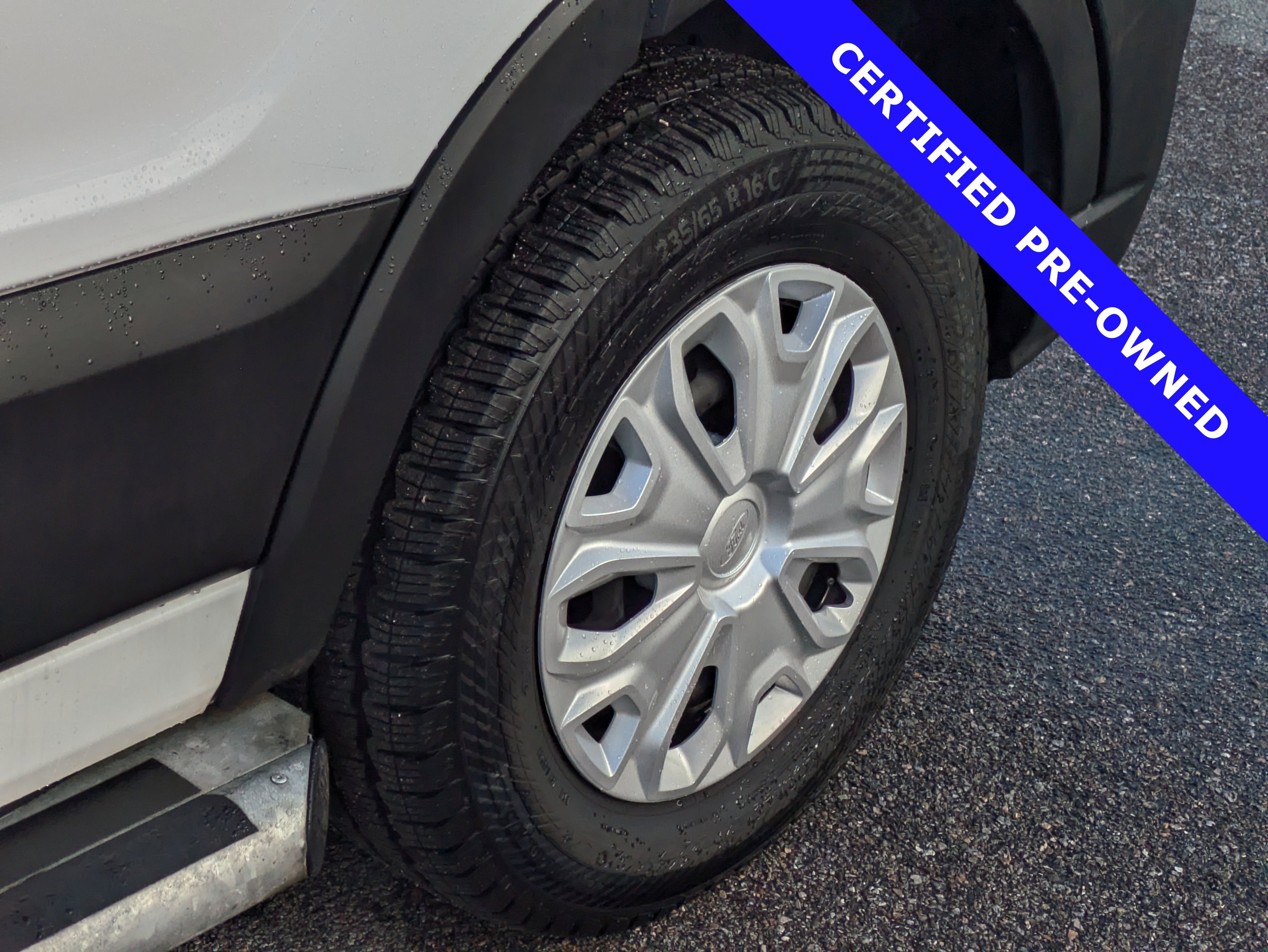 2024 Ford Transit-250 Base