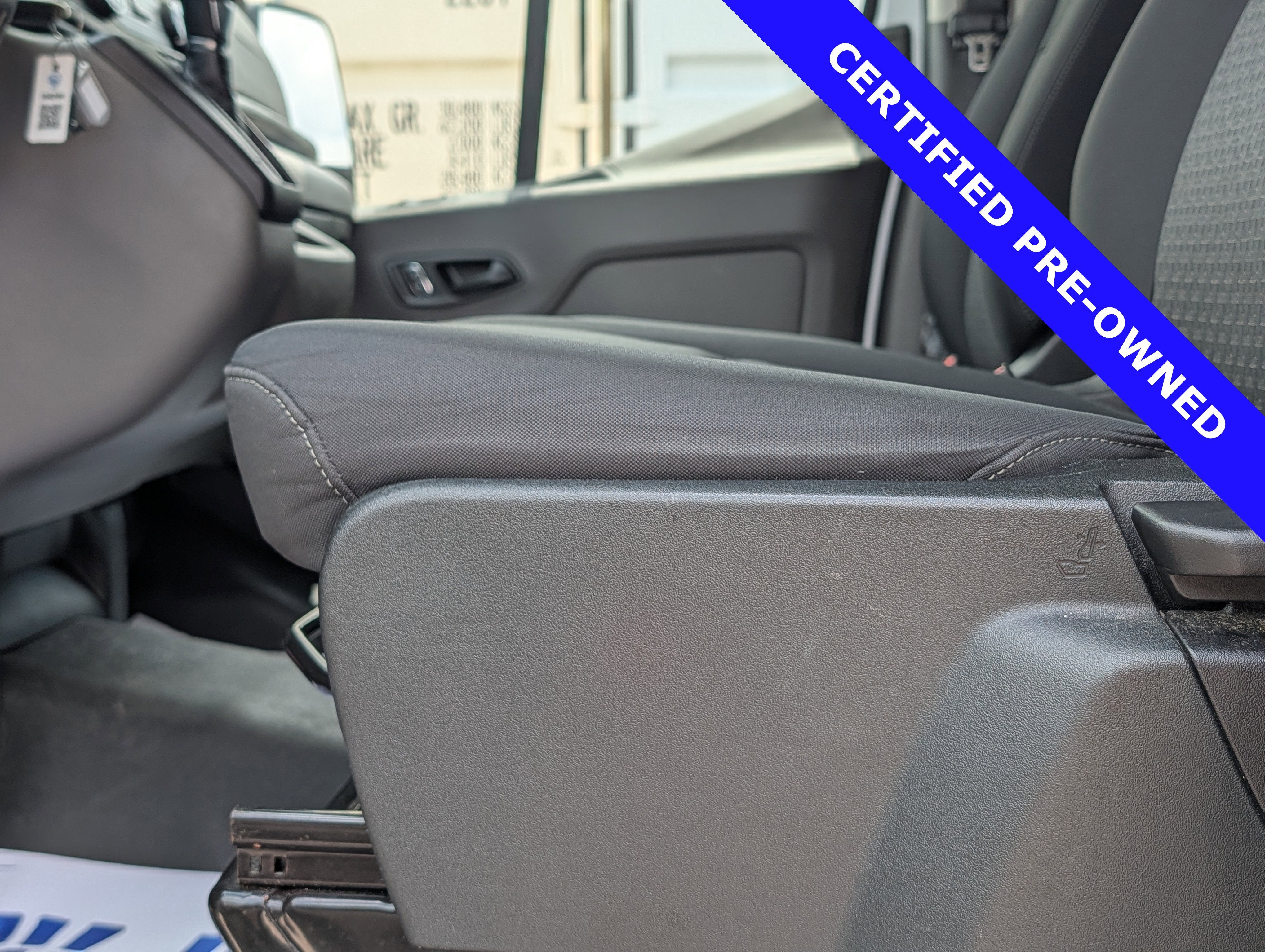 2025 Ford Transit-250 Base
