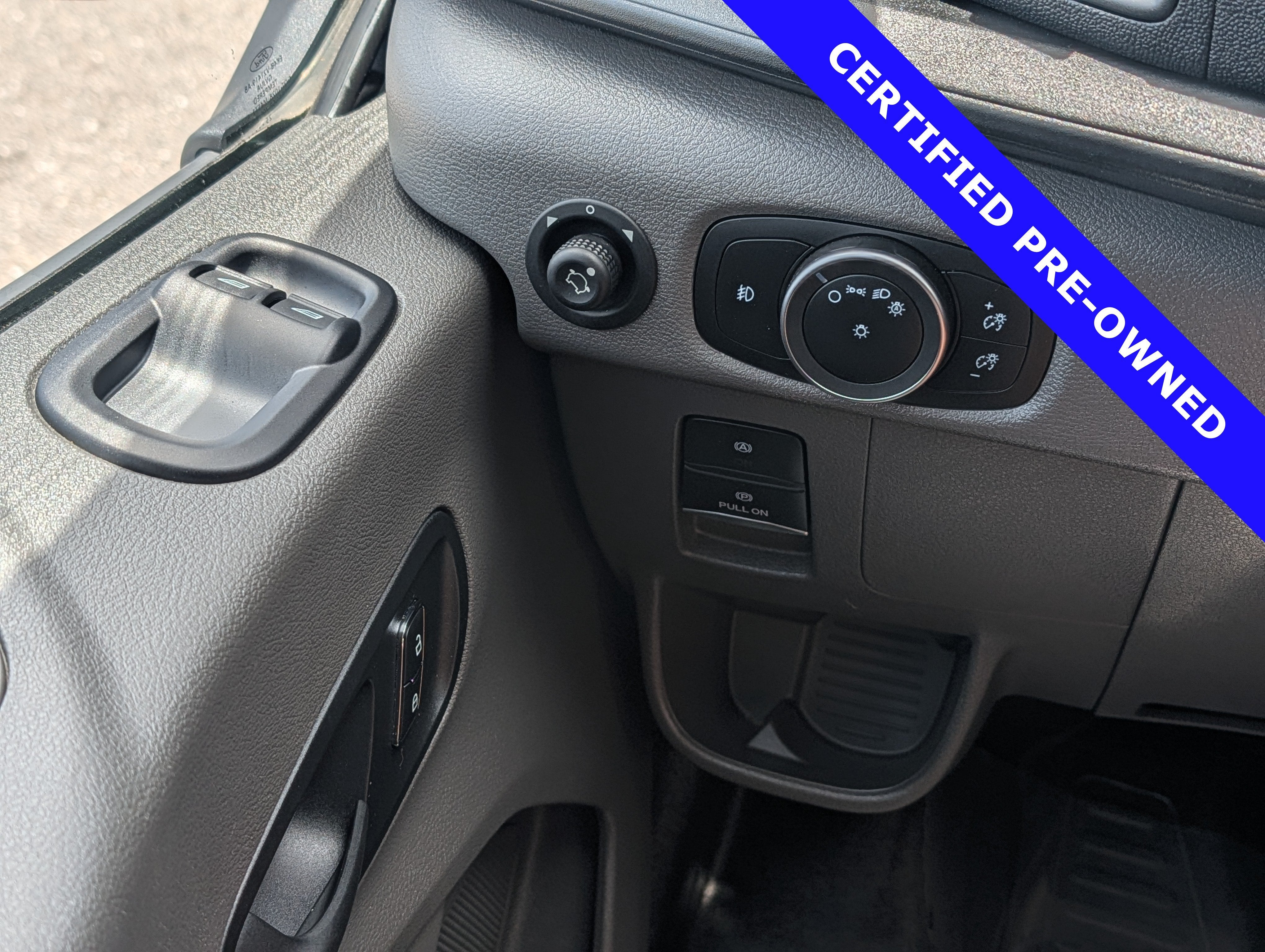 2025 Ford Transit-250 Base
