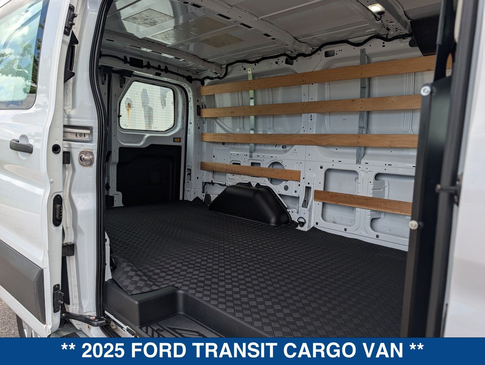 2025 Ford Transit-250 Base