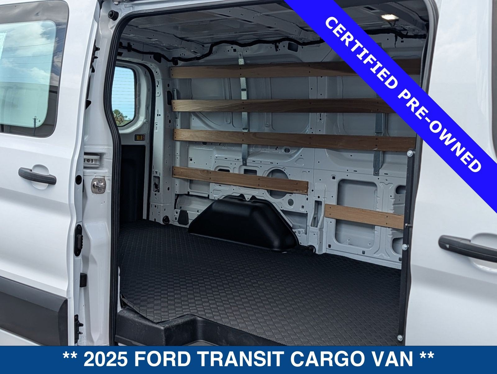 2025 Ford Transit-250 Base