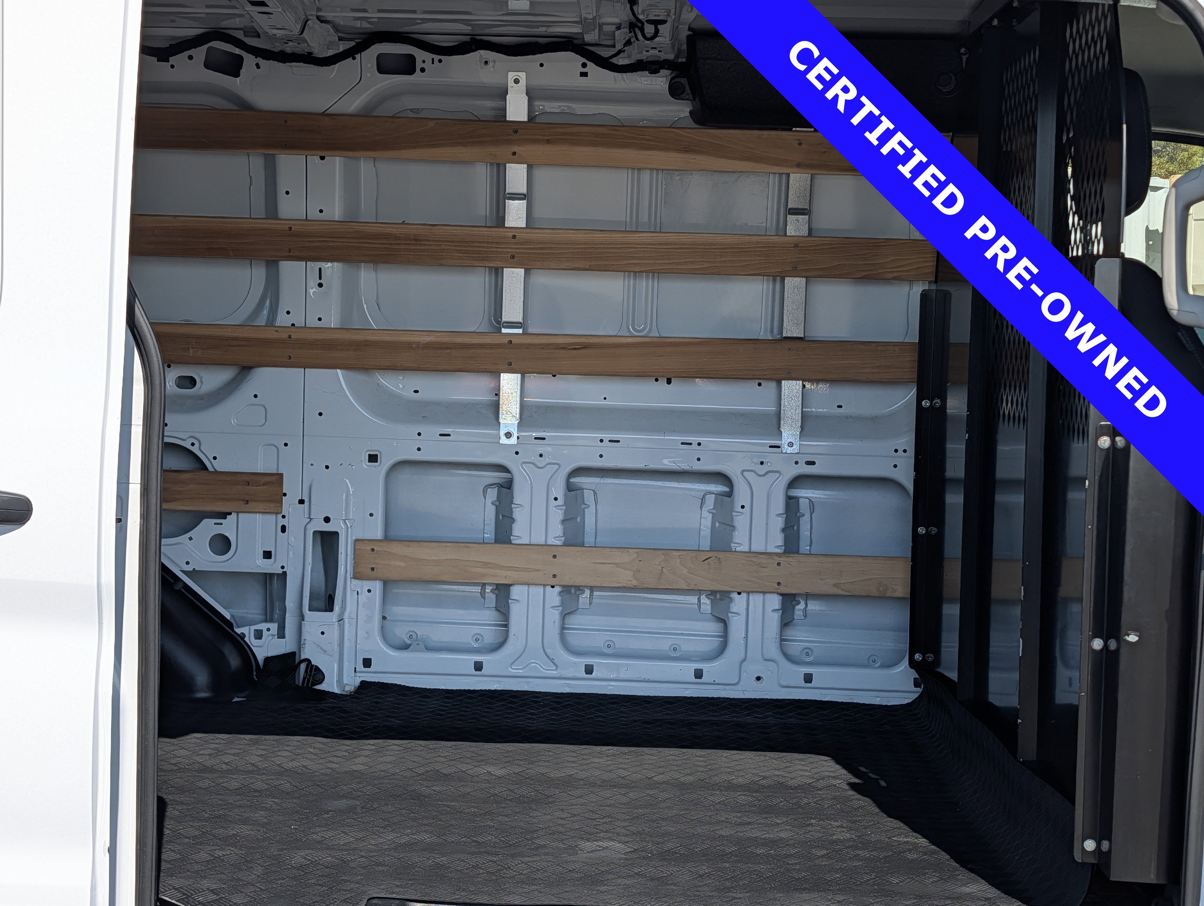 2024 Ford Transit-250 Base