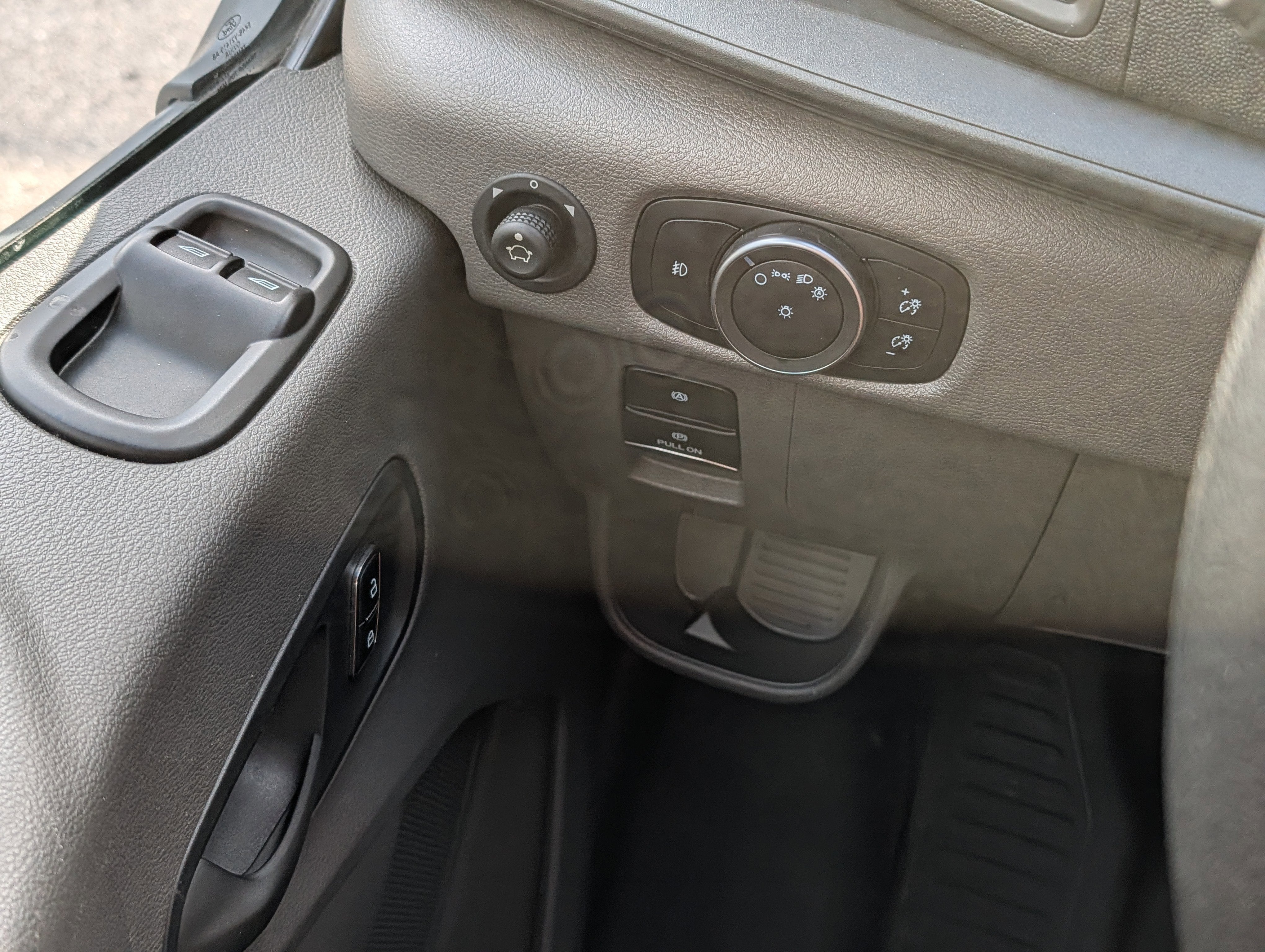 2025 Ford Transit-250 Base