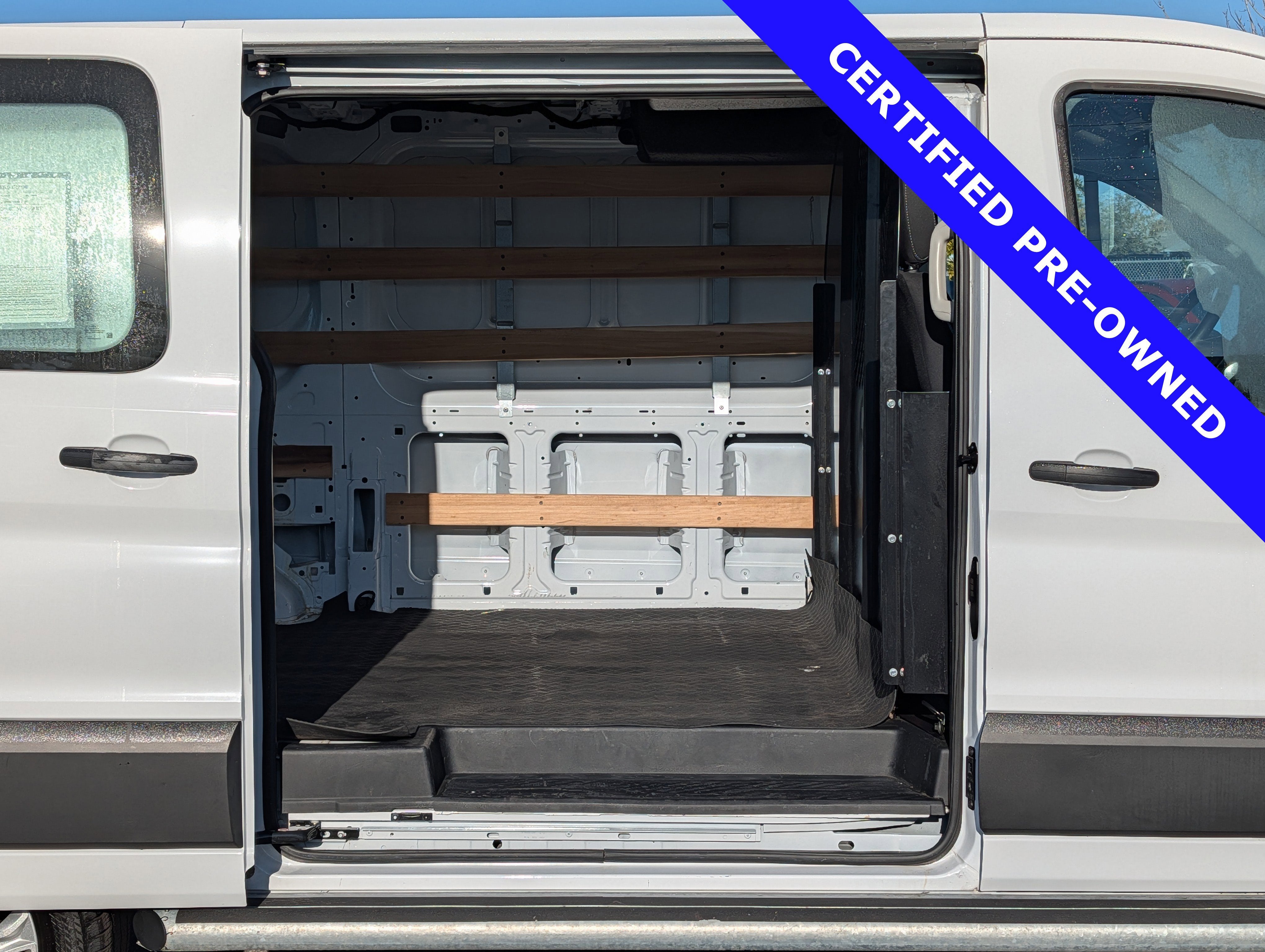 2024 Ford Transit-250 Base