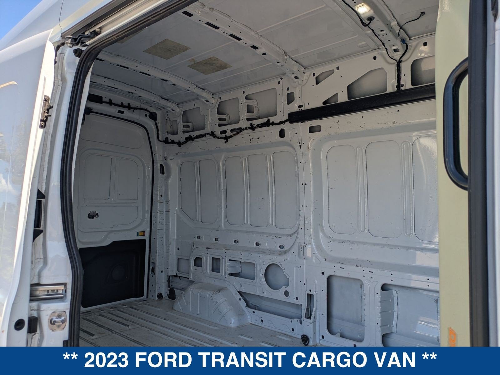 2023 Ford Transit-250 148 WB High Roof Cargo