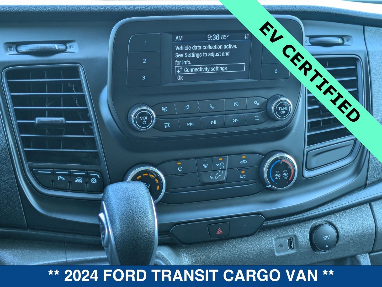 2024 Ford Transit Cargo Van Base