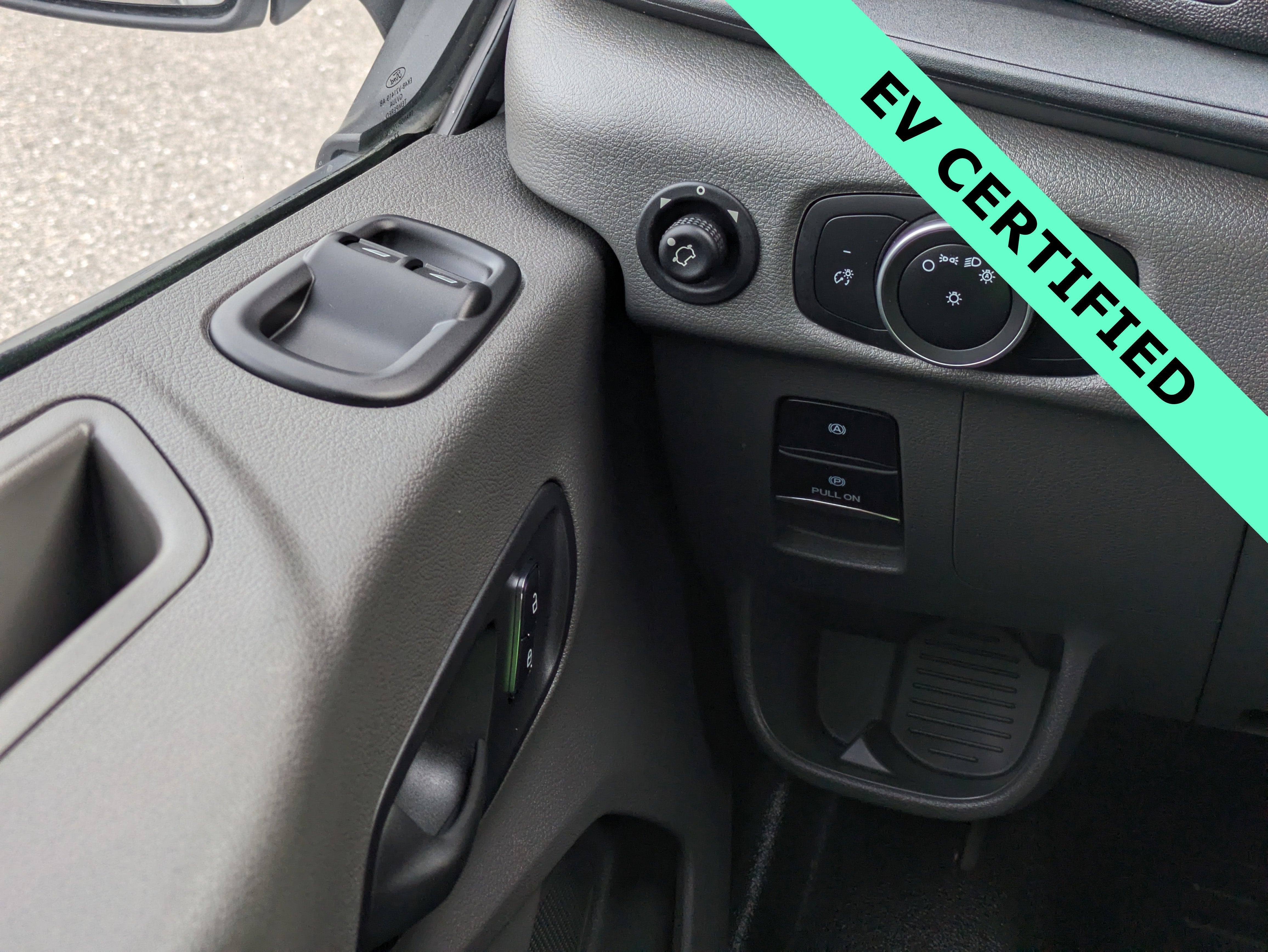 2023 Ford E-Transit-350 Cargo Base