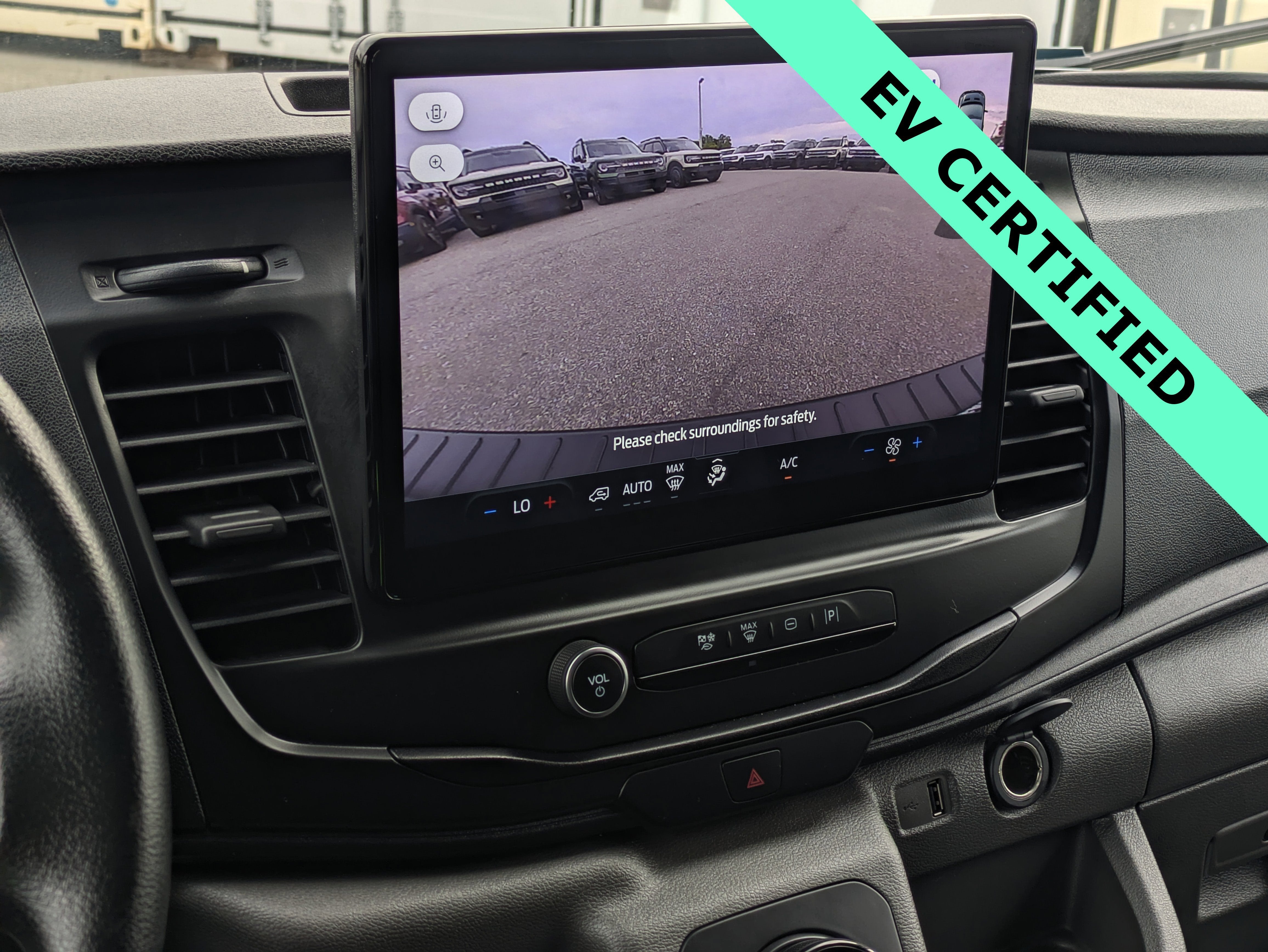 2023 Ford E-Transit-350 Cargo Base