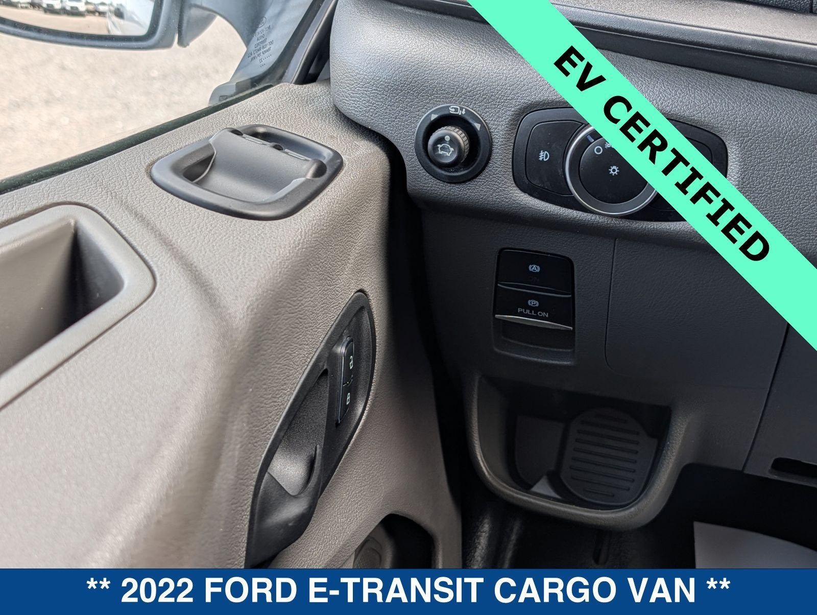 2022 Ford E-Transit-350 Cargo Base