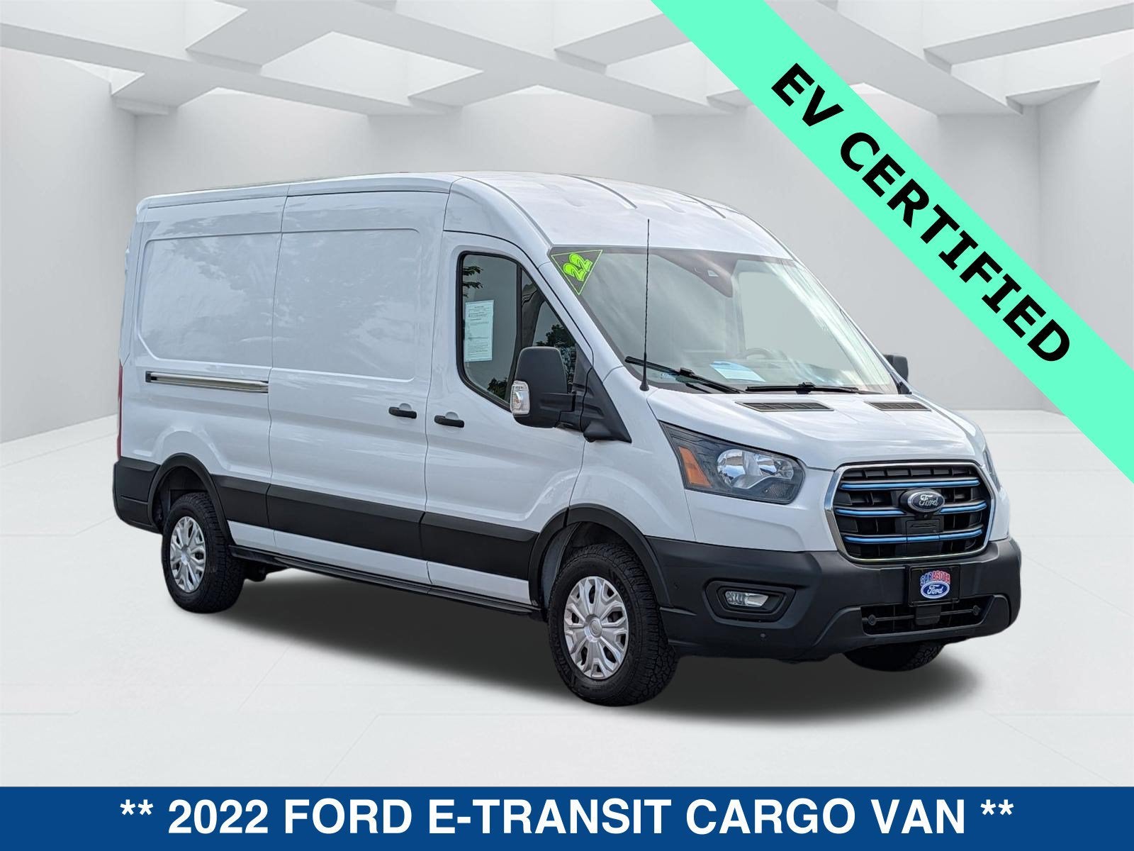2022 Ford E-Transit-350 Cargo Base