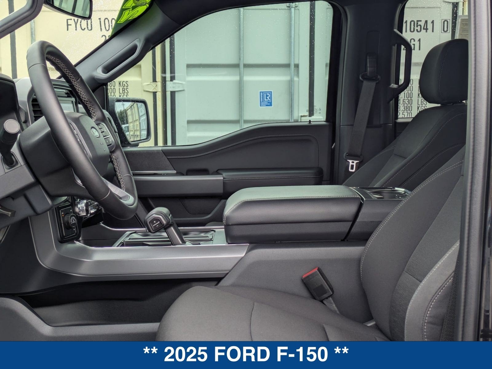 2025 Ford F-150 XLT