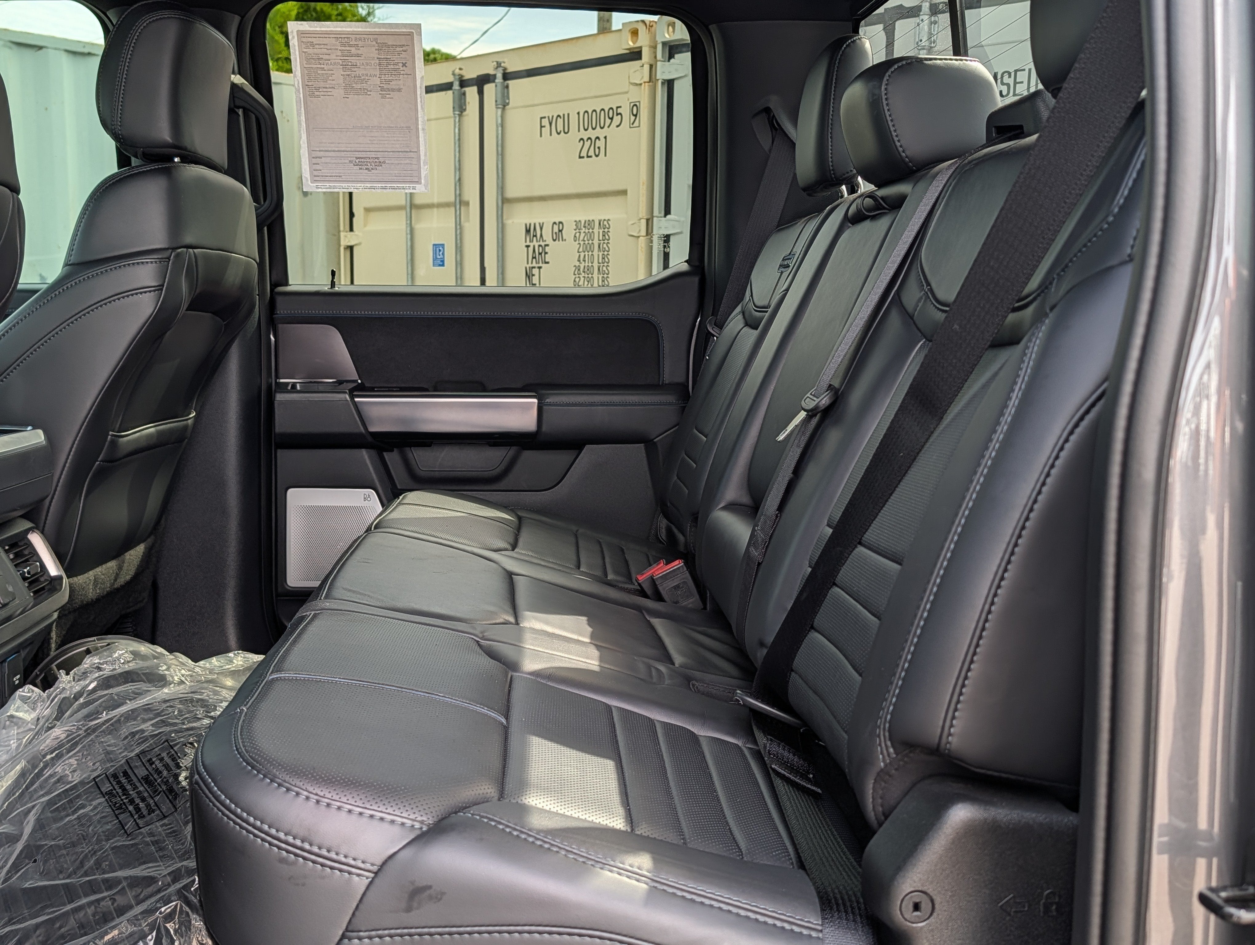 2025 Ford F-150 Platinum