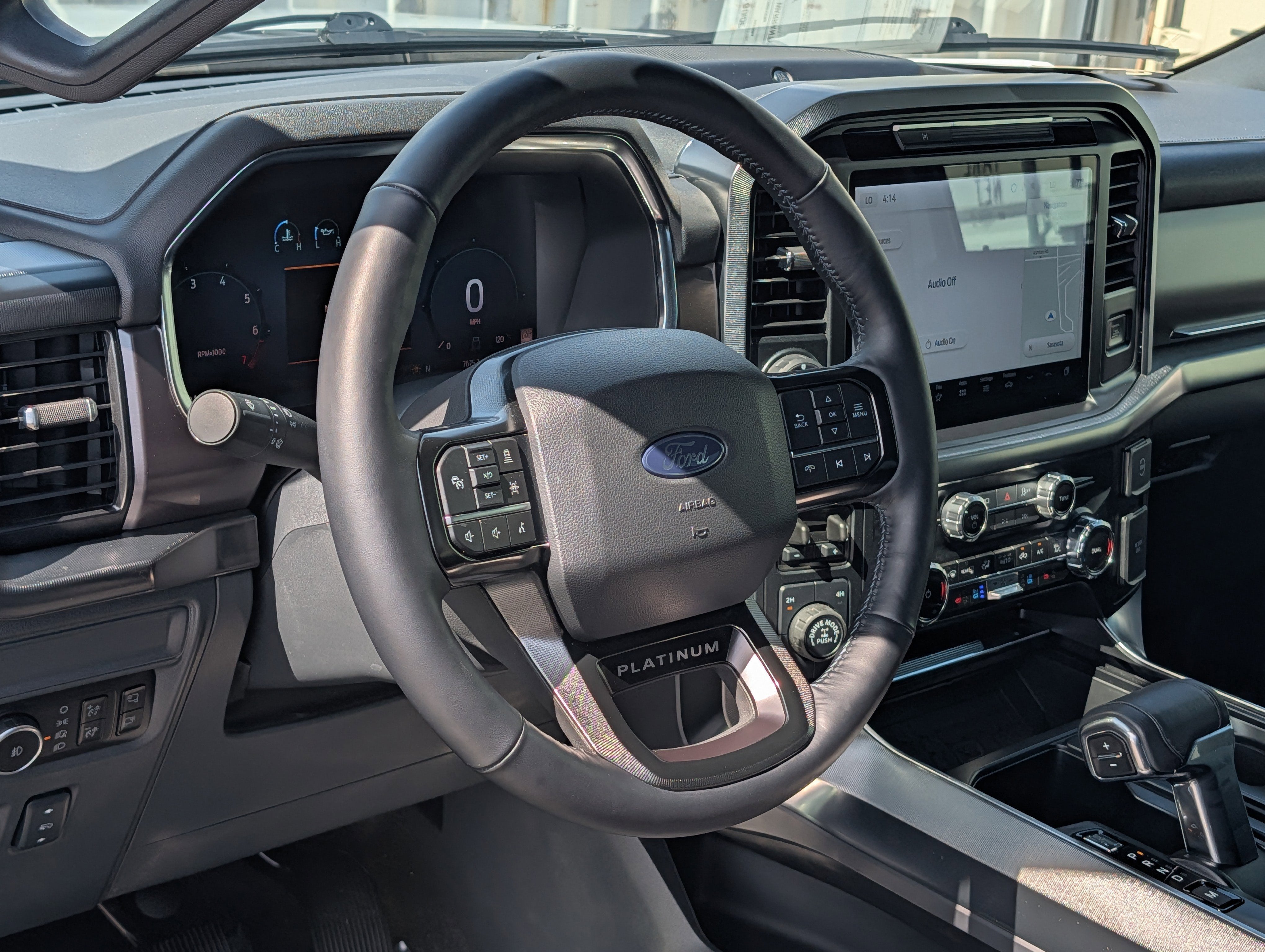 2025 Ford F-150 Platinum