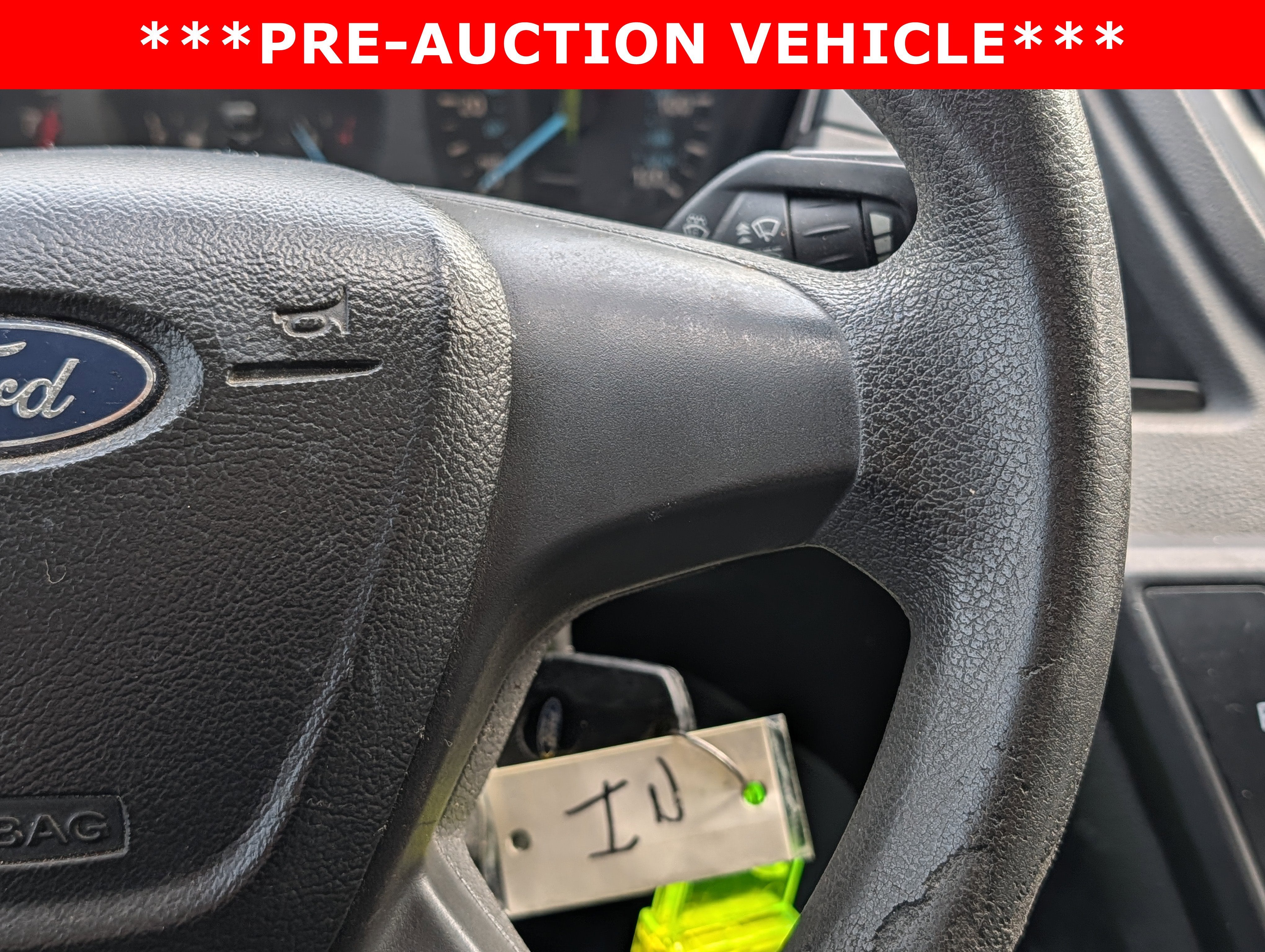 2015 Ford Transit-150 130 WB Low Roof Cargo