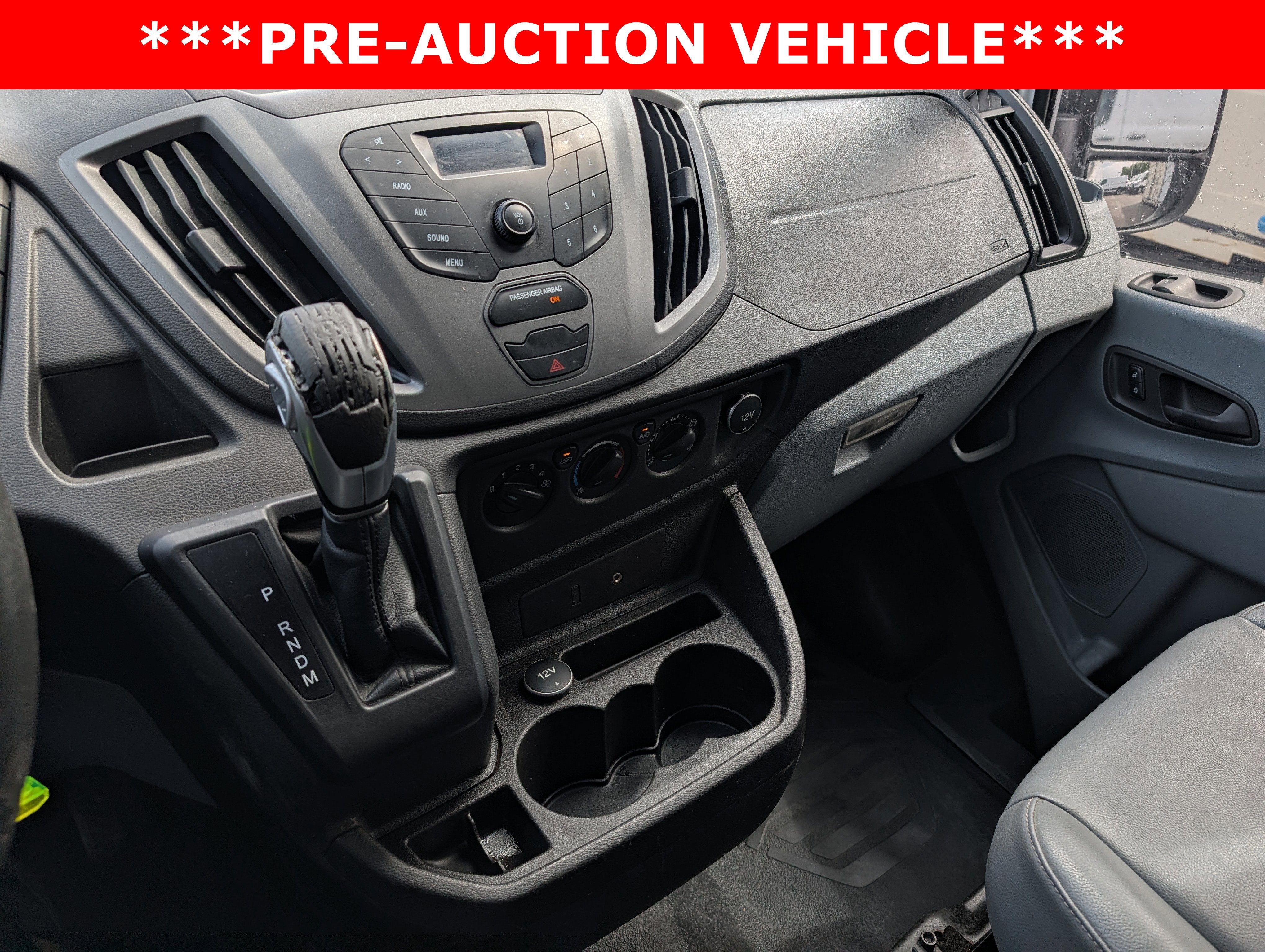 2015 Ford Transit-150 130 WB Low Roof Cargo