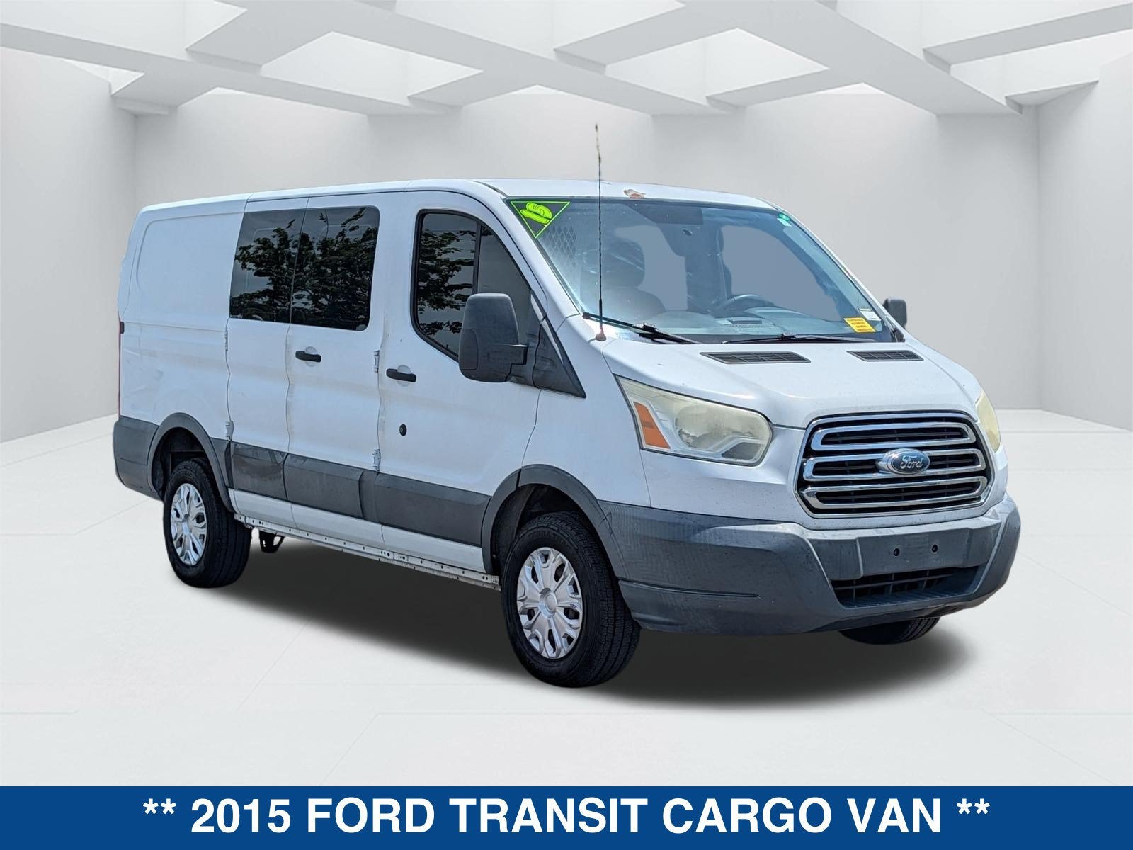 2015 Ford Transit-250 130 WB Low Roof Cargo