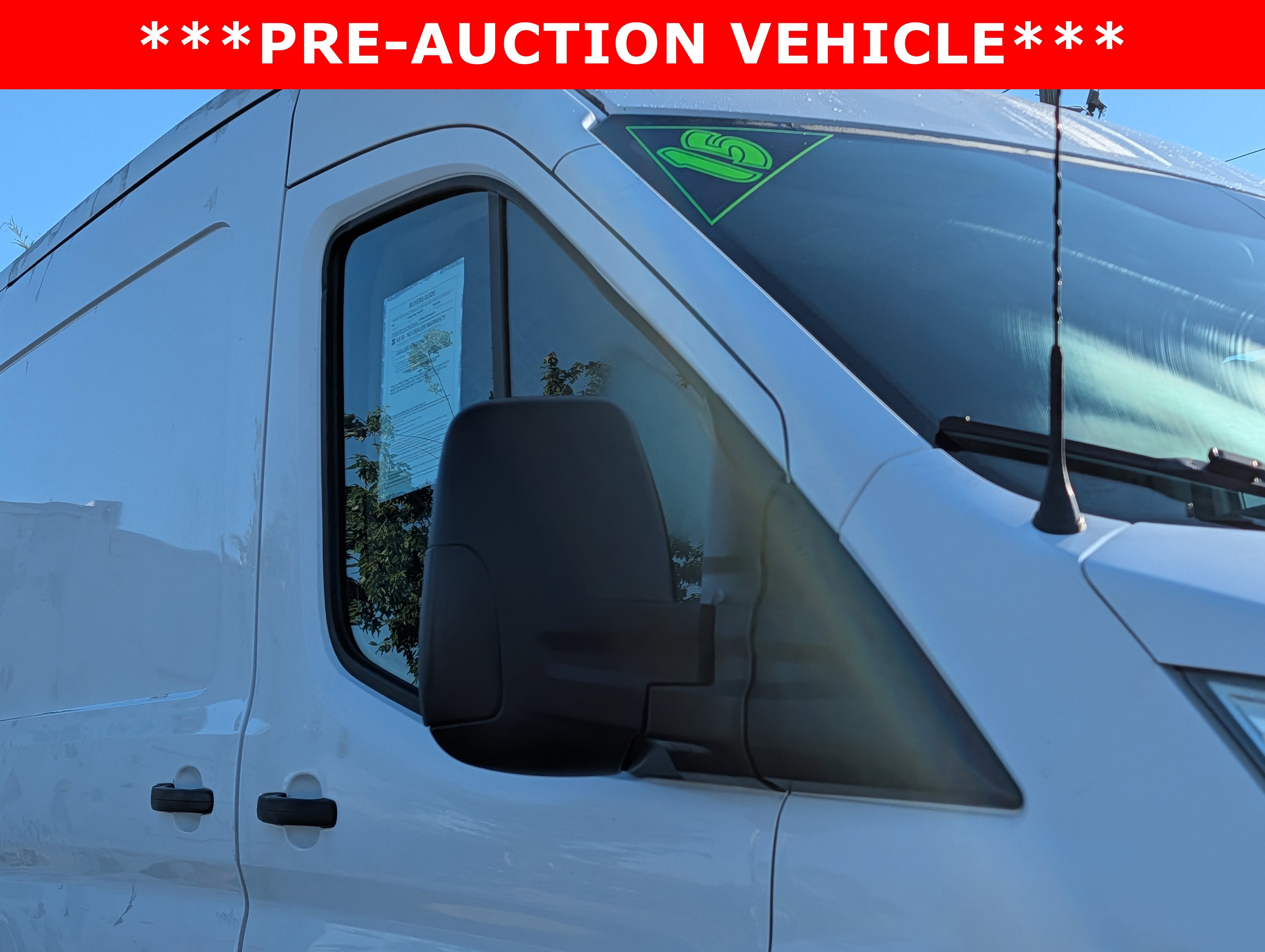 2015 Ford Transit-250 148 WB Medium Roof Cargo