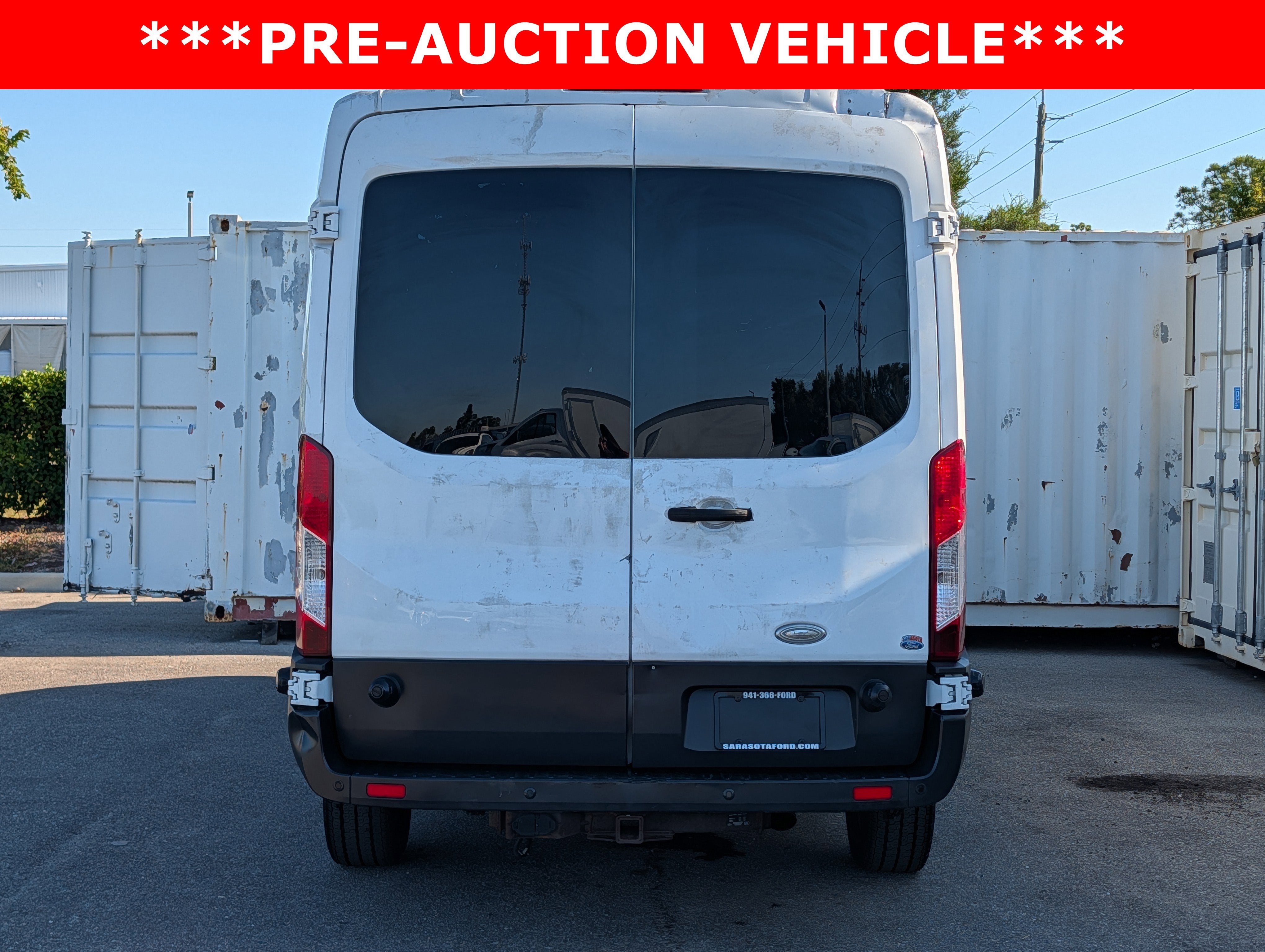 2015 Ford Transit-250 148 WB Medium Roof Cargo