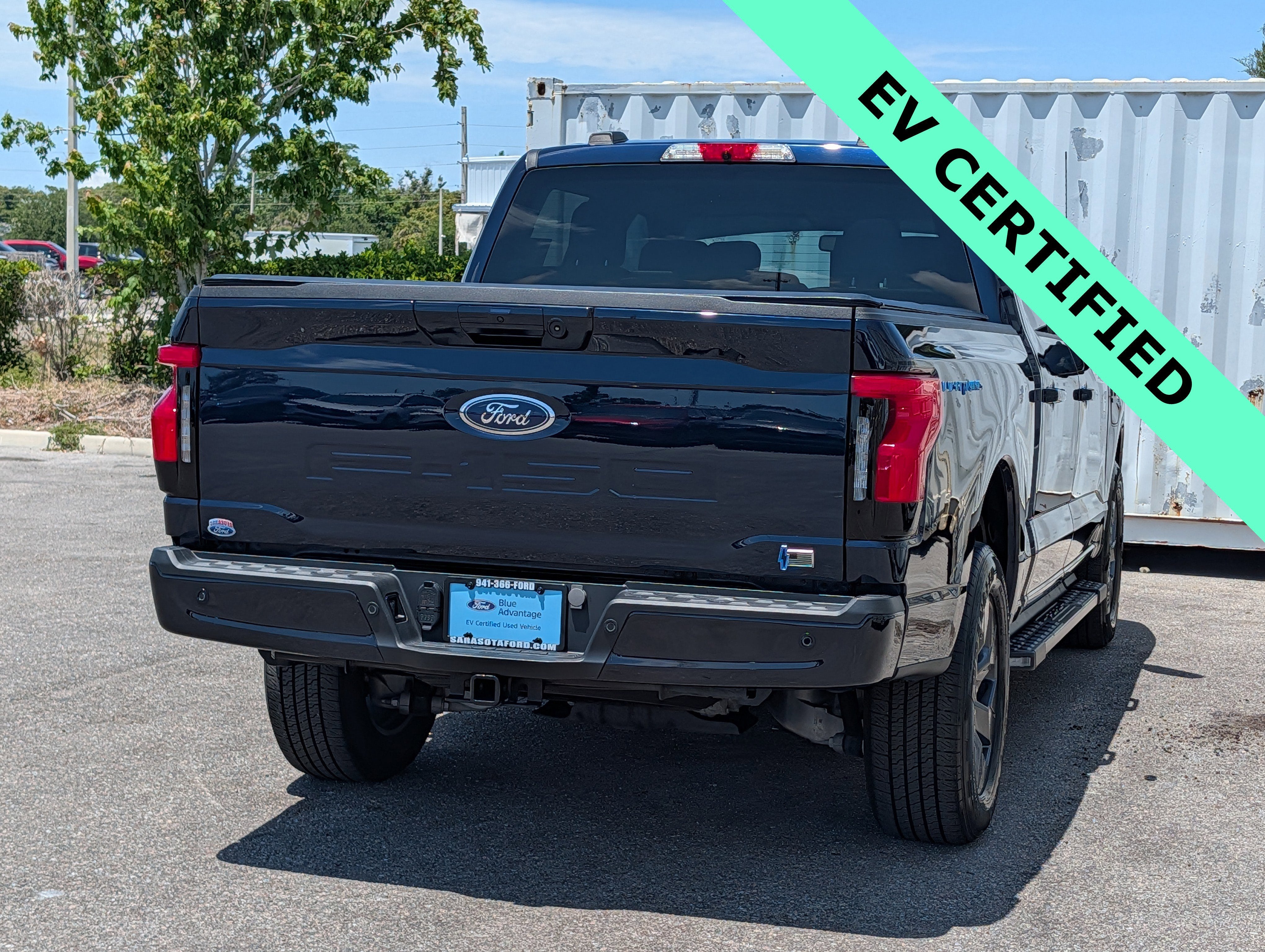 2023 Ford F-150 Lightning XLT