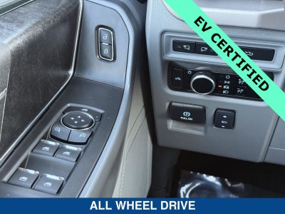 2023 Ford F-150 Lightning XLT