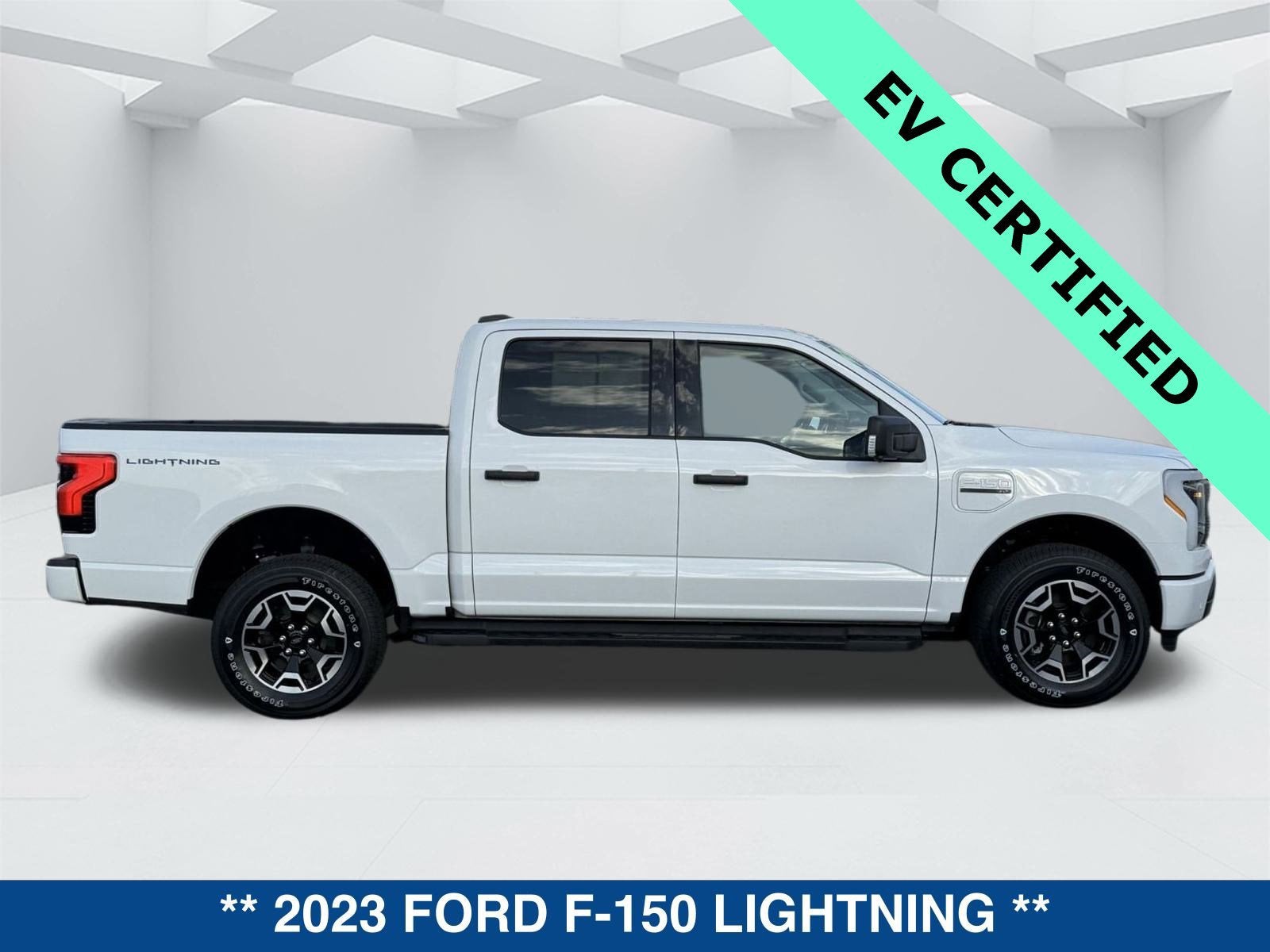 2023 Ford F-150 Lightning XLT