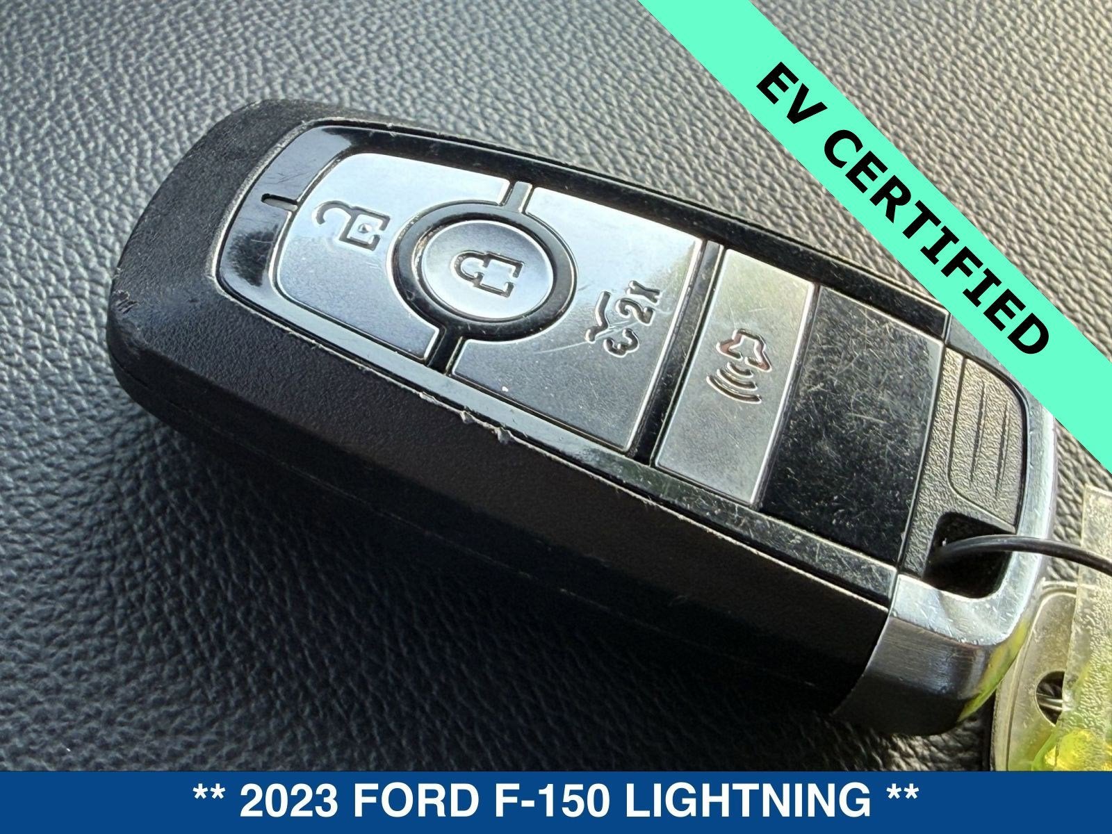 2023 Ford F-150 Lightning XLT