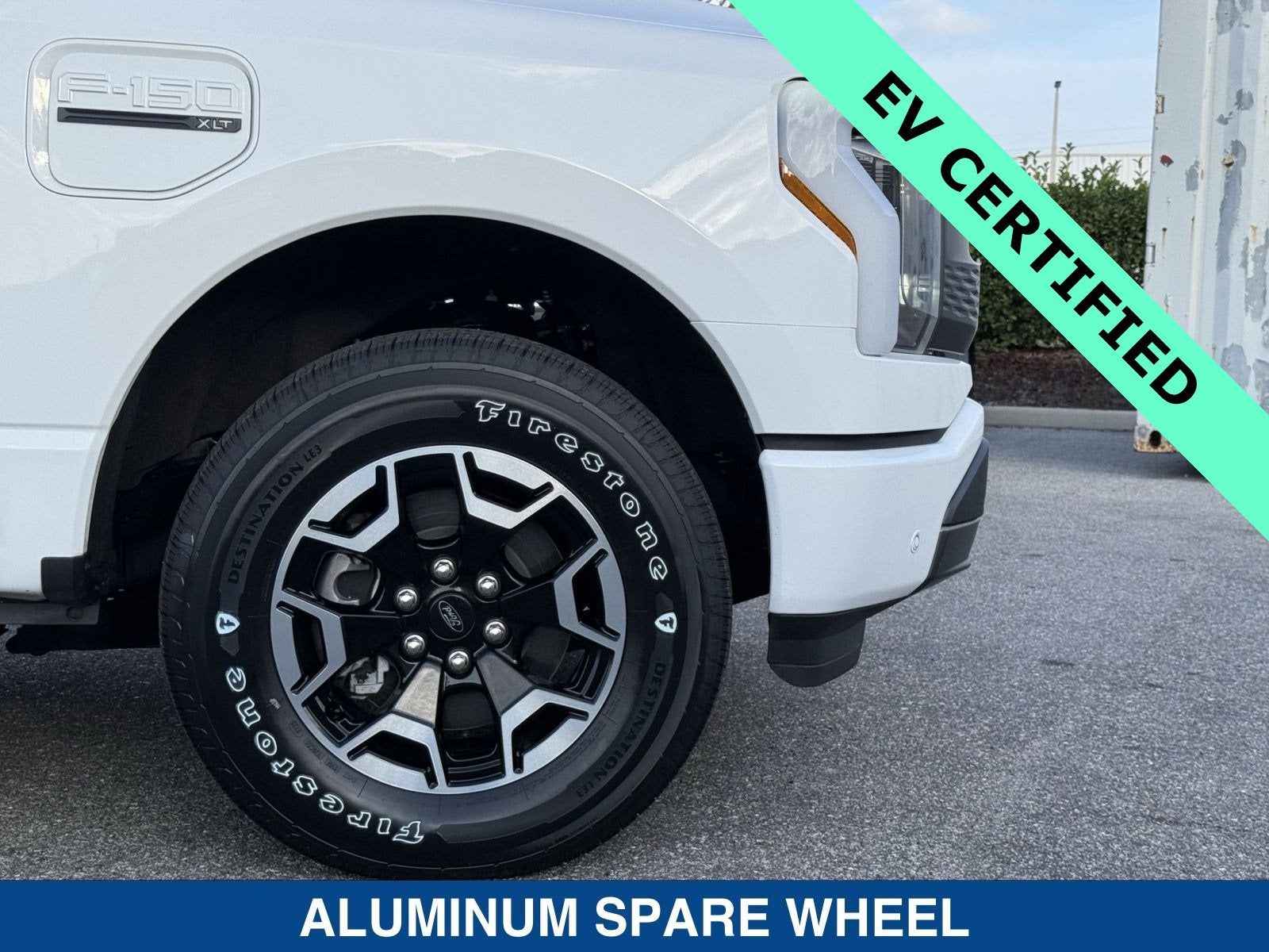 2023 Ford F-150 Lightning XLT