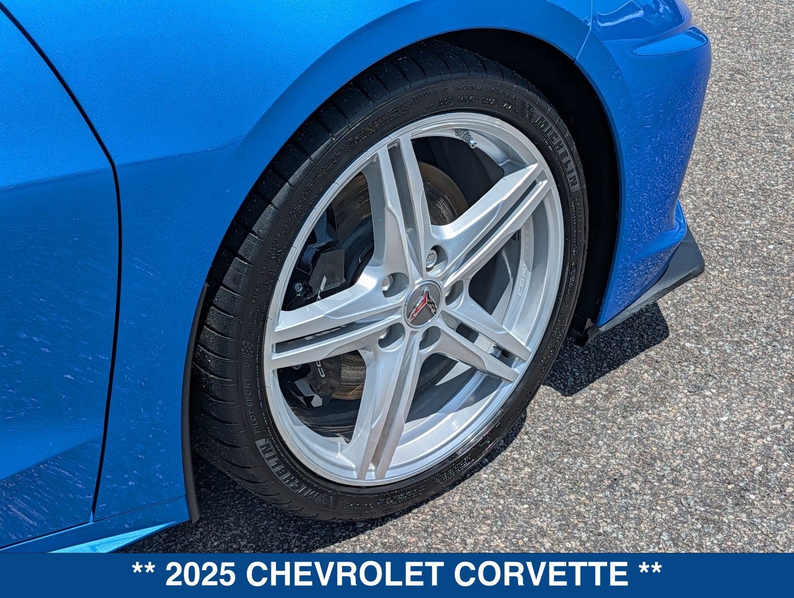 2025 Chevrolet Corvette Stingray w/2LT
