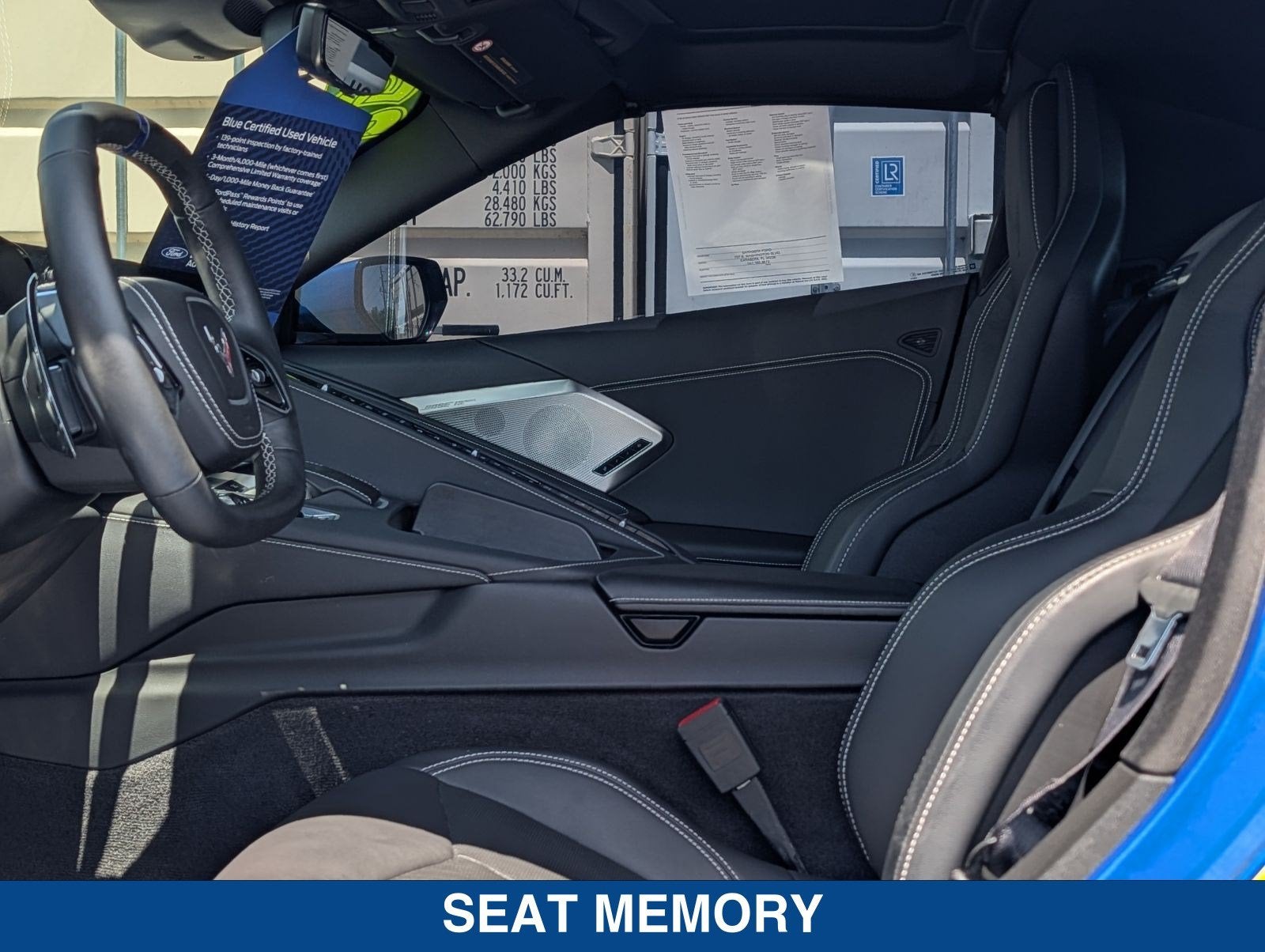 2025 Chevrolet Corvette Stingray w/2LT