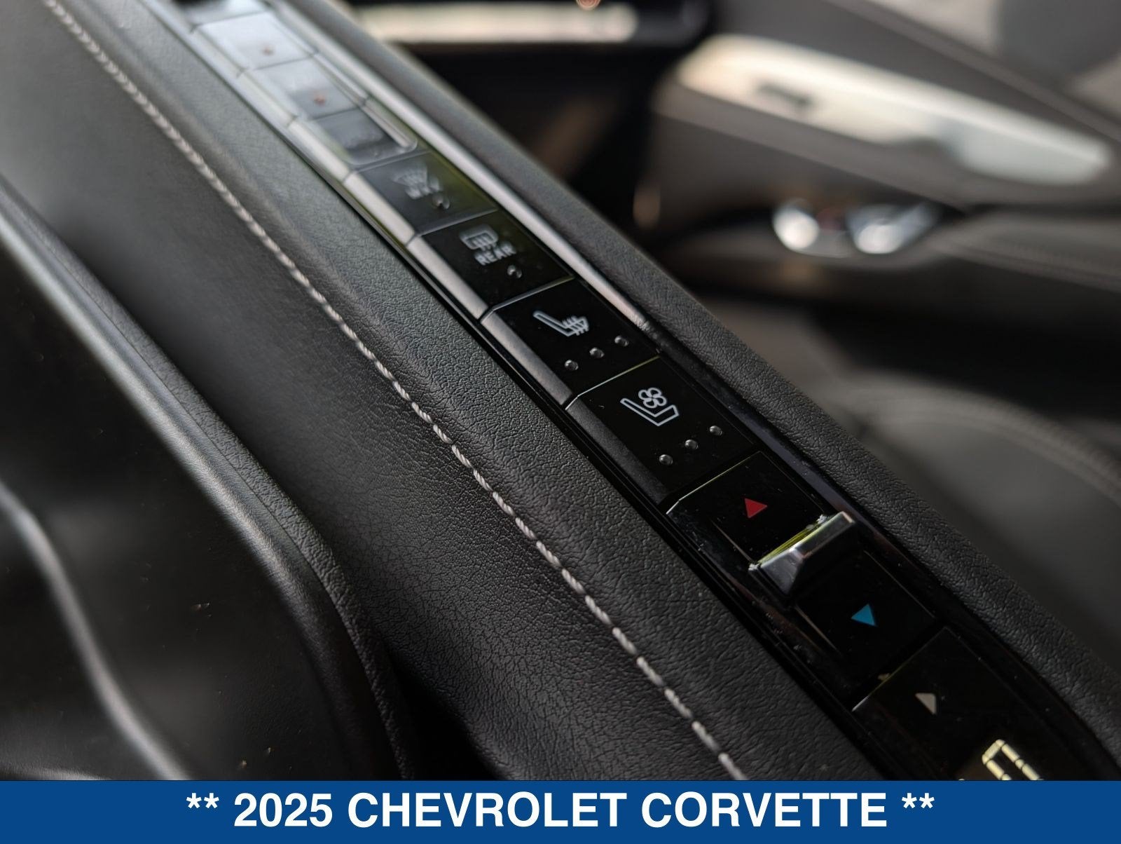 2025 Chevrolet Corvette Stingray w/2LT