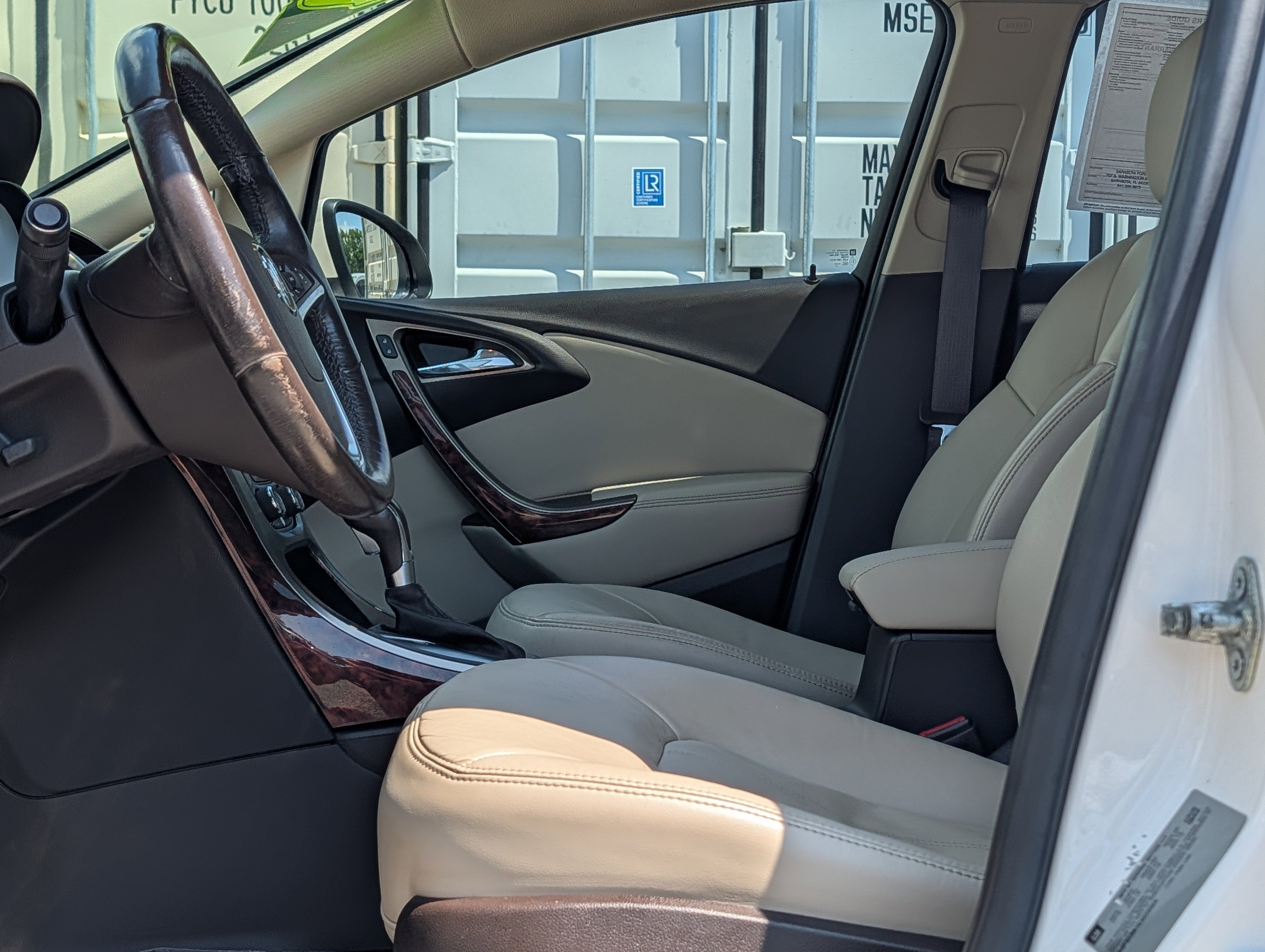 2012 Buick Verano Leather Group