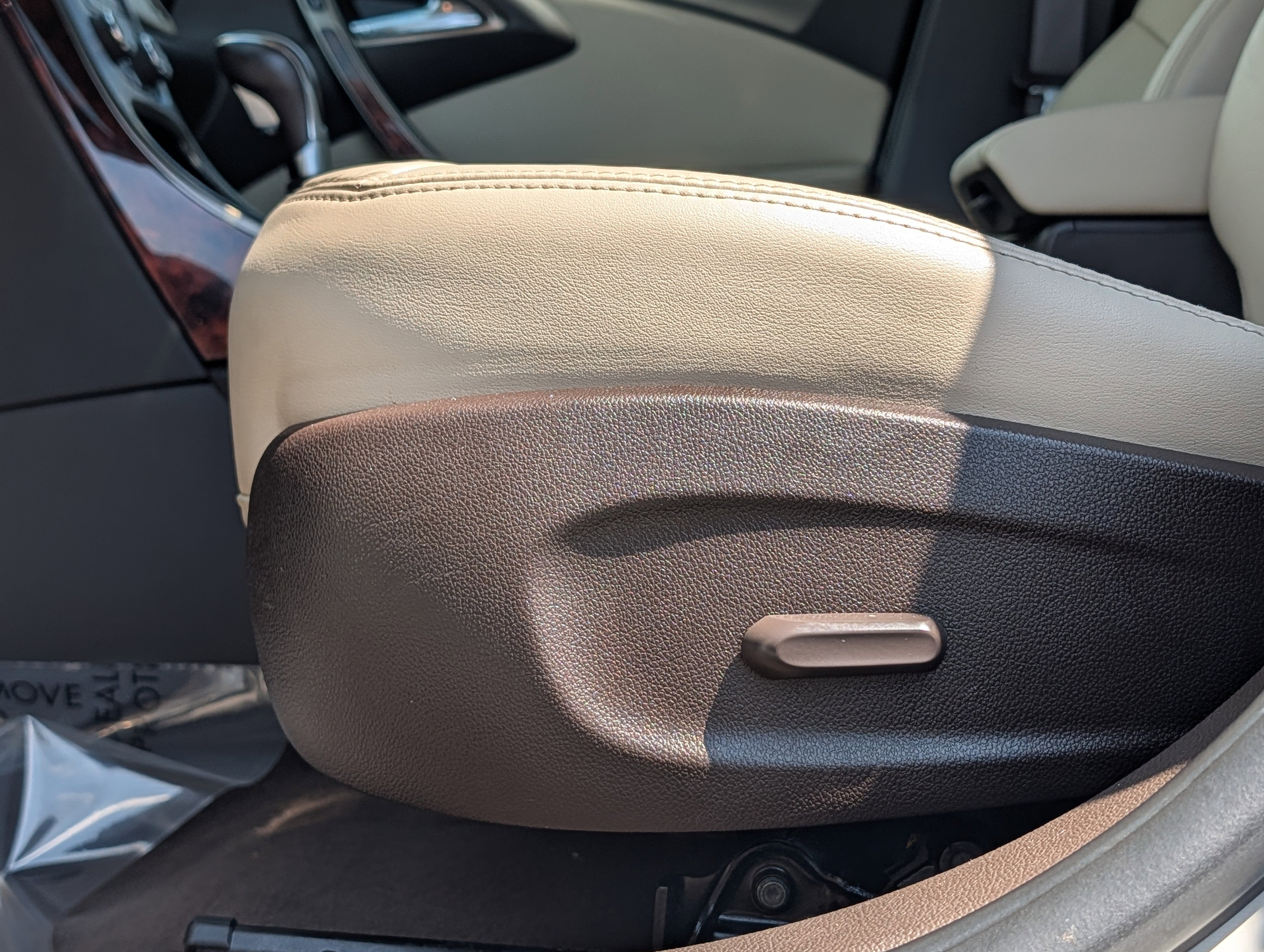2012 Buick Verano Leather Group