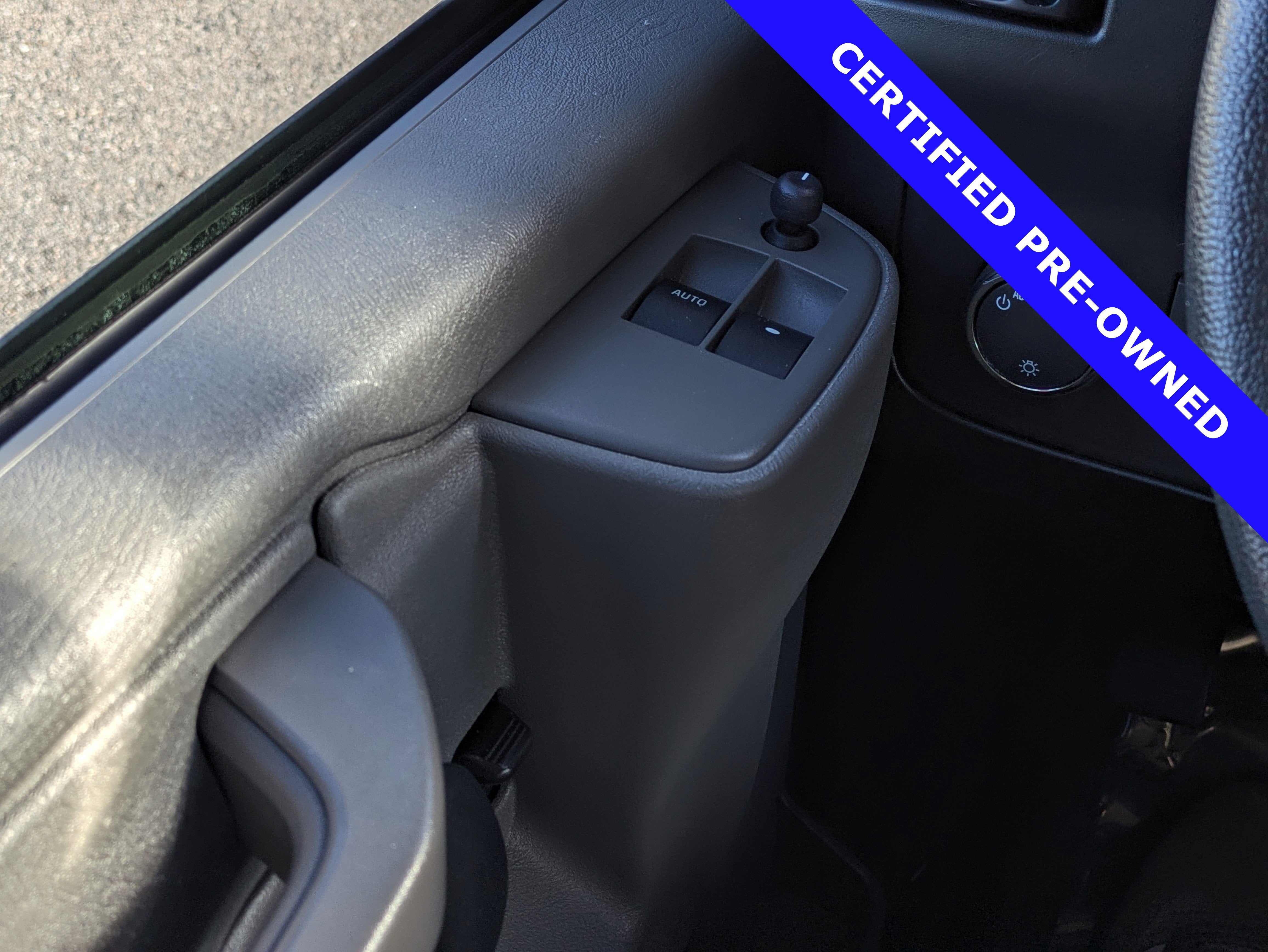 2023 Chevrolet Express 3500 LS