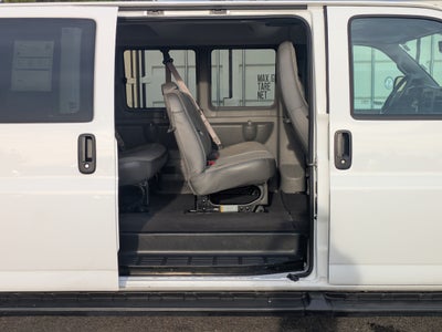 2025 Chevrolet Express 3500 LT
