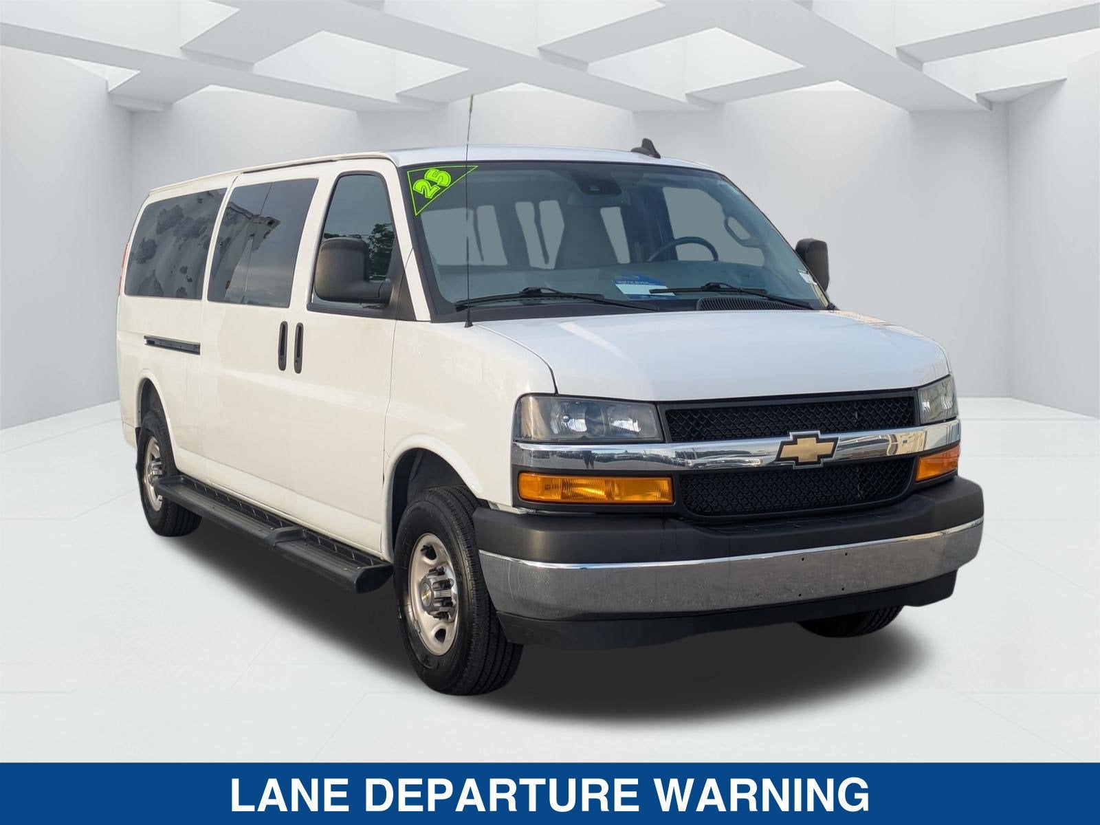 2025 Chevrolet Express 3500 LT