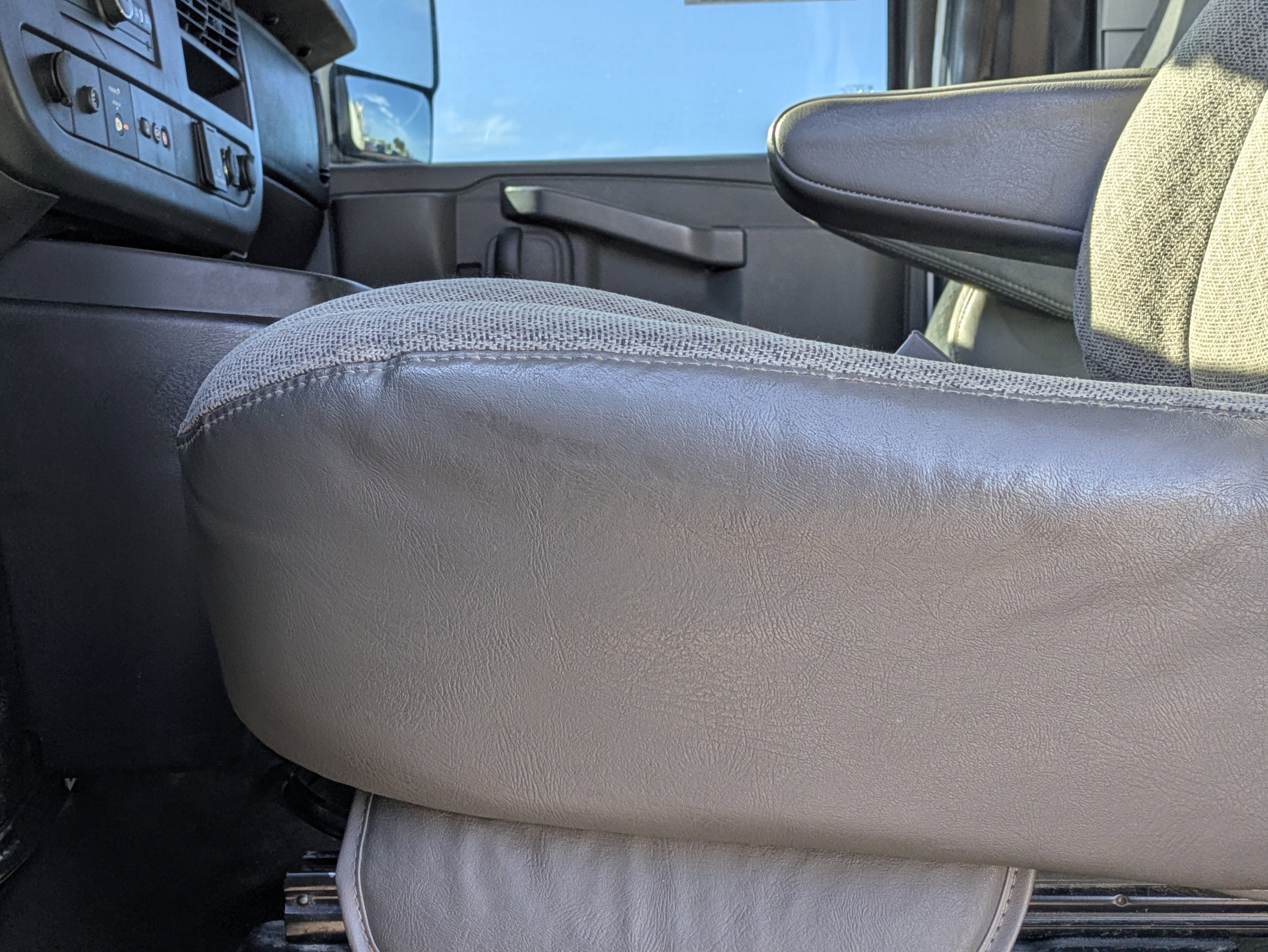 2018 Chevrolet Express Cutaway Work Van