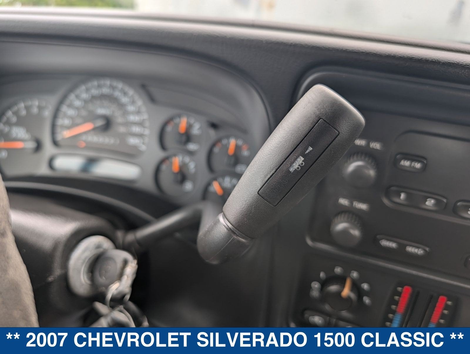 2007 Chevrolet Silverado 1500 WT